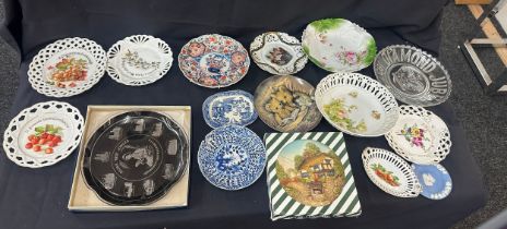 Selection of China to include plates etc