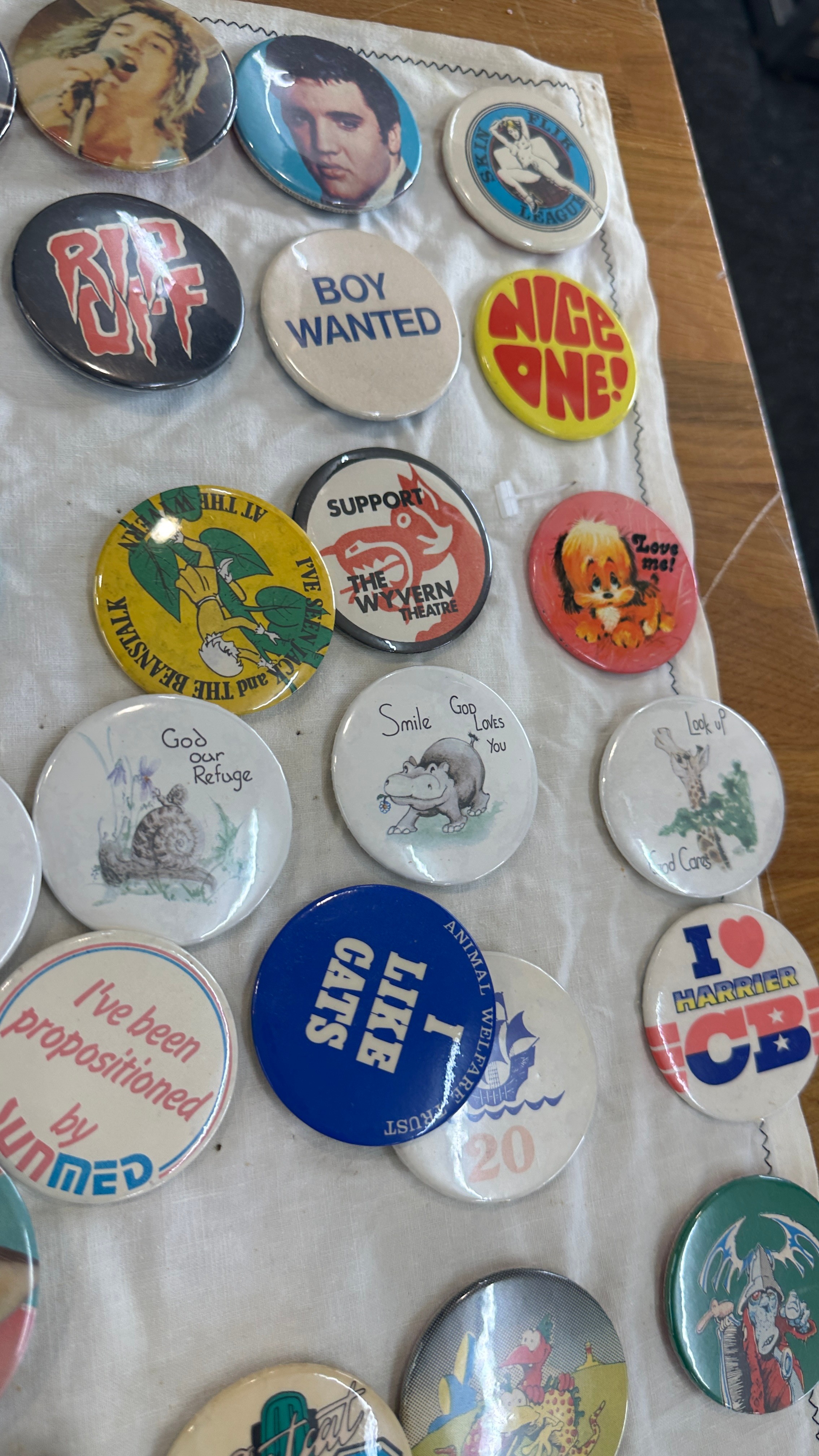 Large selection of assorted pin badges - Image 7 of 9