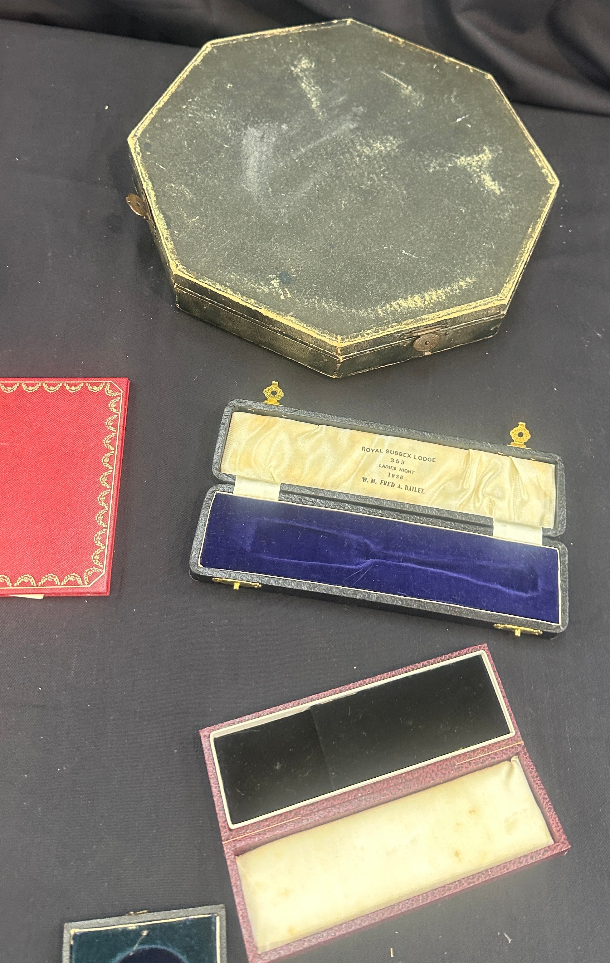 Selection of empty jewellery/medal boxes to include Cartier etc - Image 6 of 7