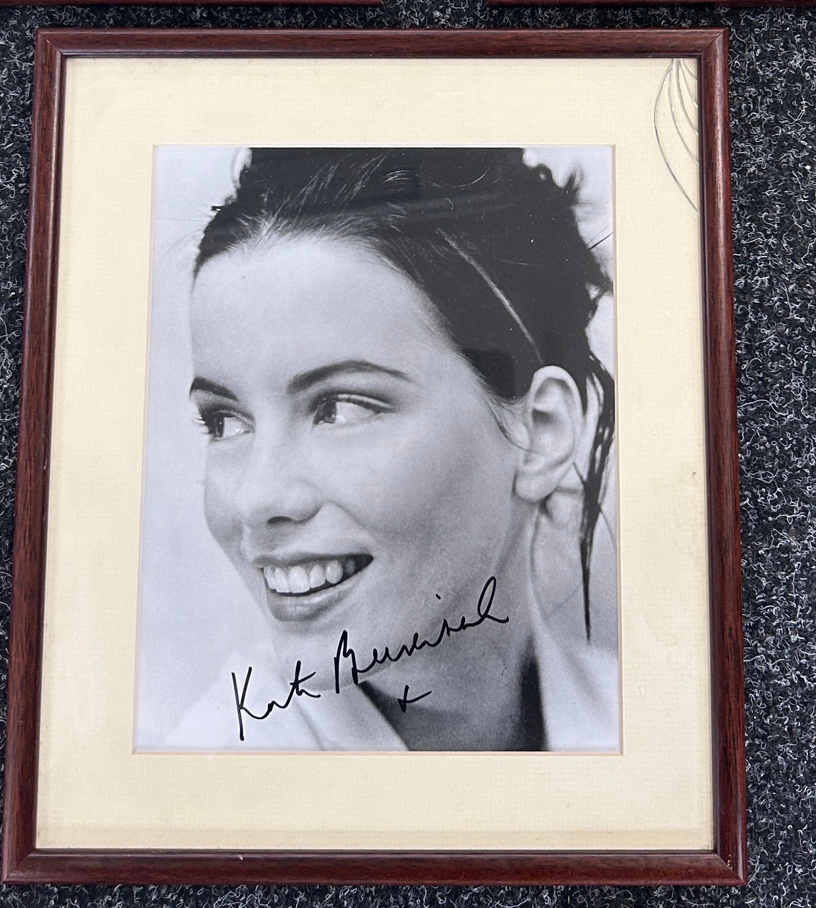 Authentic framed signed autograph by Kate Beckinsale, Uma Thurman, Goldie Hawn, approximate frame - Image 2 of 5