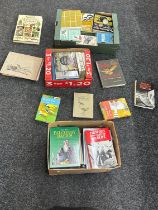 Large selection of assorted books on Birds