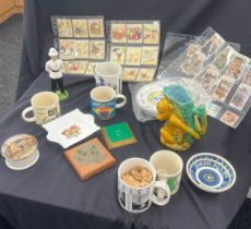 Selection of collectable miscellaneous to include cigarette cards, porcelain etc