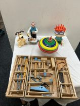 Selection of vintage toys includes ruggrats etc