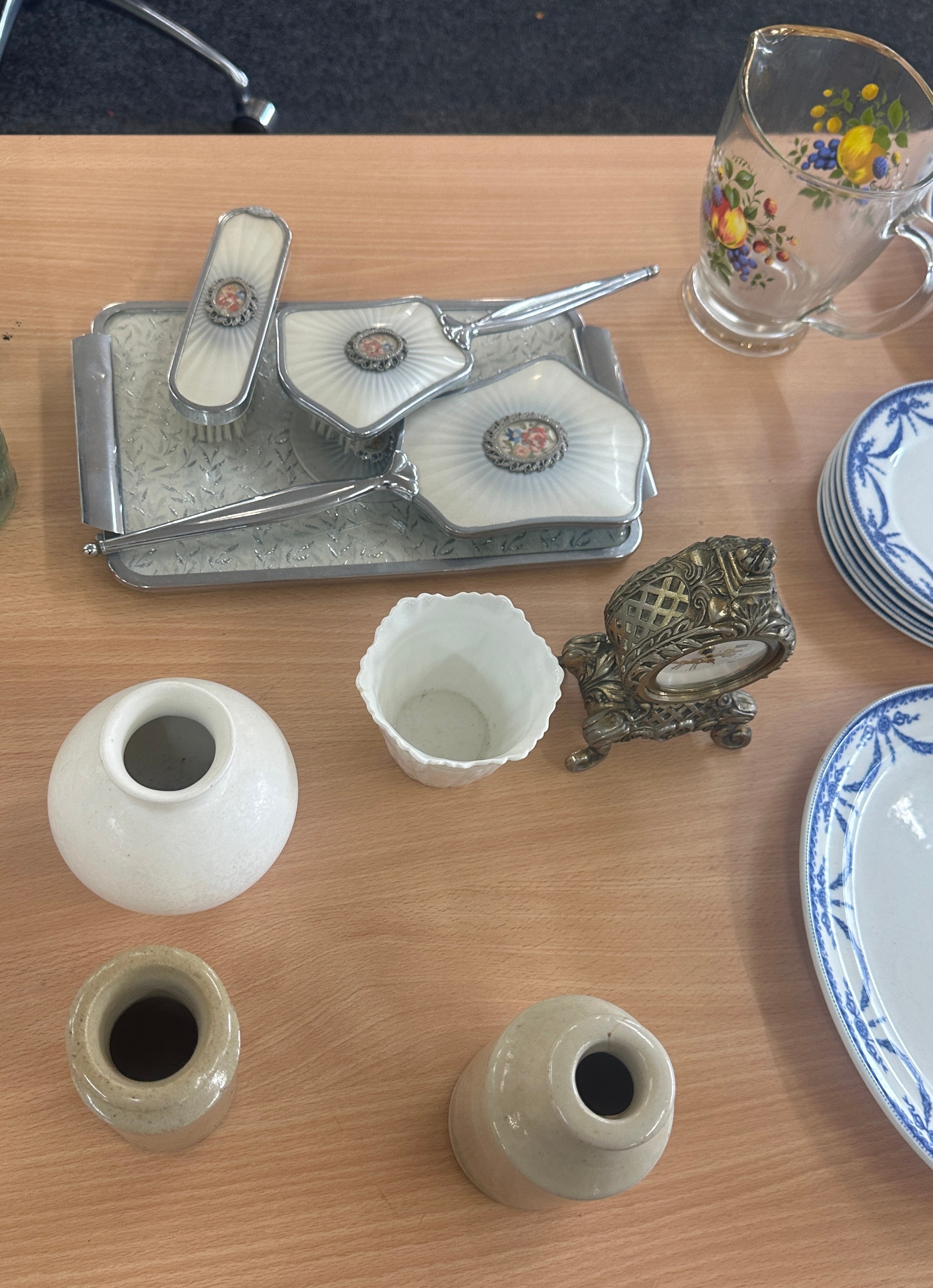 Selection of miscellaneous to include vintage glass bottles, porcelain etc - Image 3 of 5