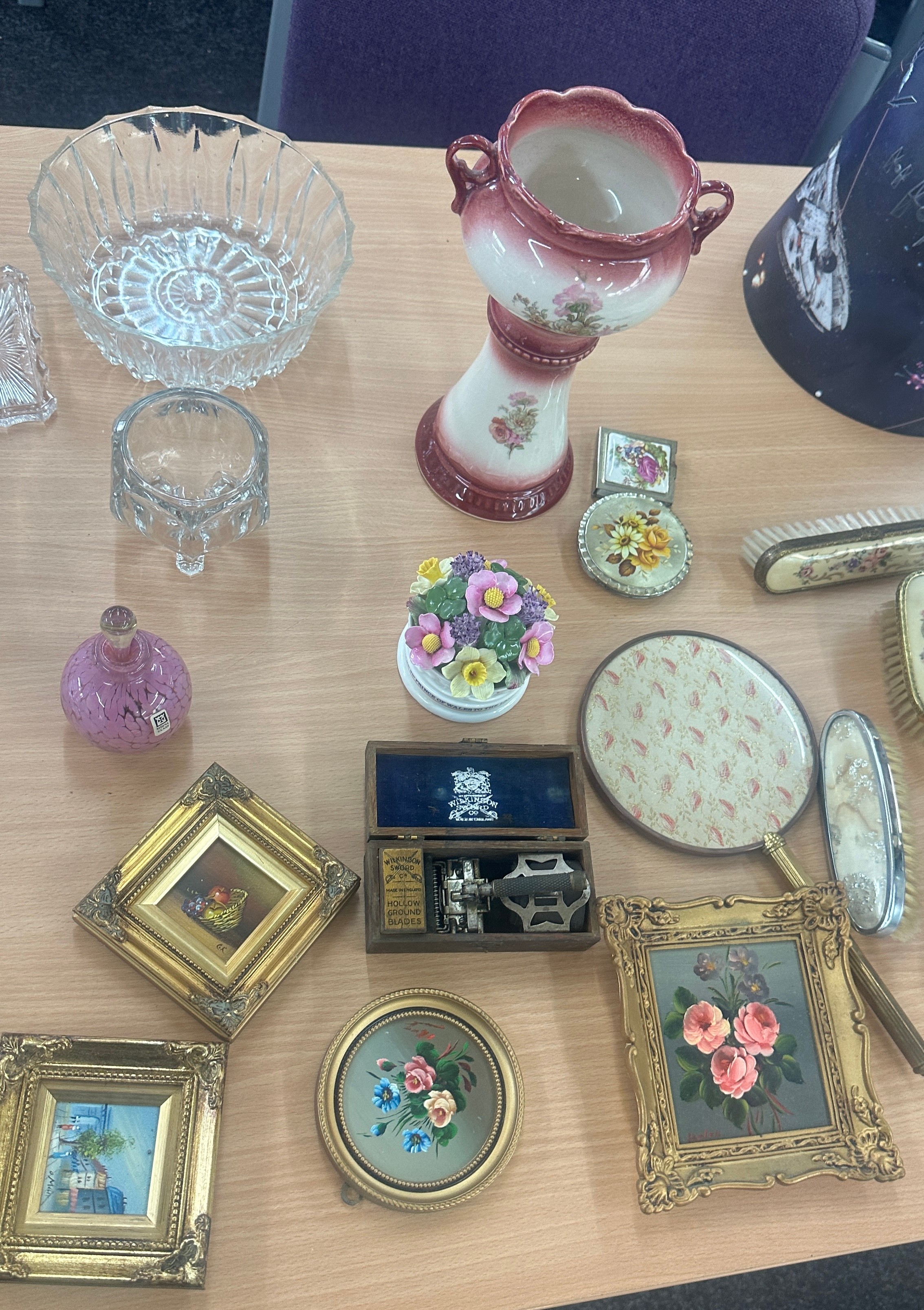 Selection of miscellaneous to include to include porcelain, glass, gilt framed miniature paintings - Image 3 of 5