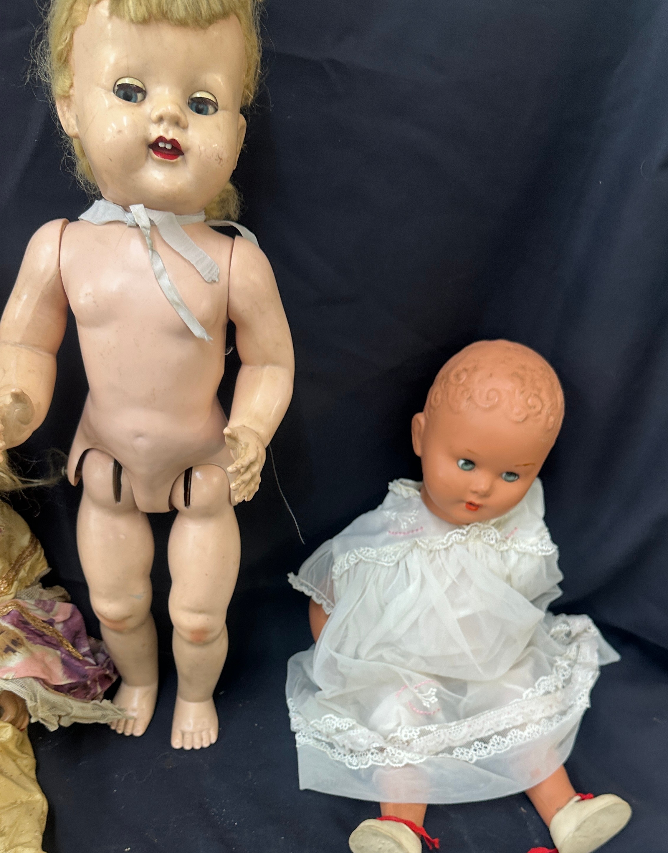 Selection of vintage dolls - Image 4 of 4