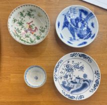 4 Items of Chinese/ oriental porcelain 2 bowls and 2 dishes