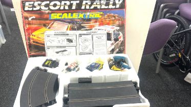 Vintage Escort Scalextric C672 Escort Rally Set- complete