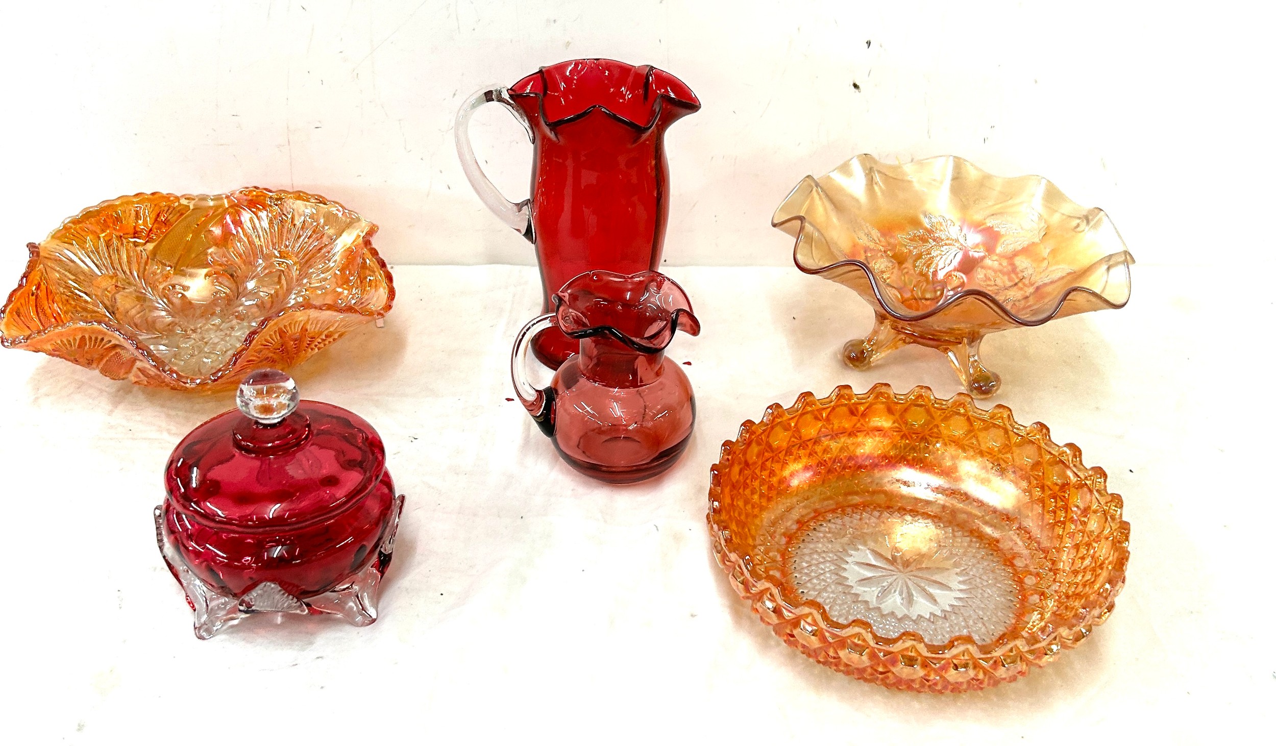 Selection of vintage glassware to include cranberry and carnival glass