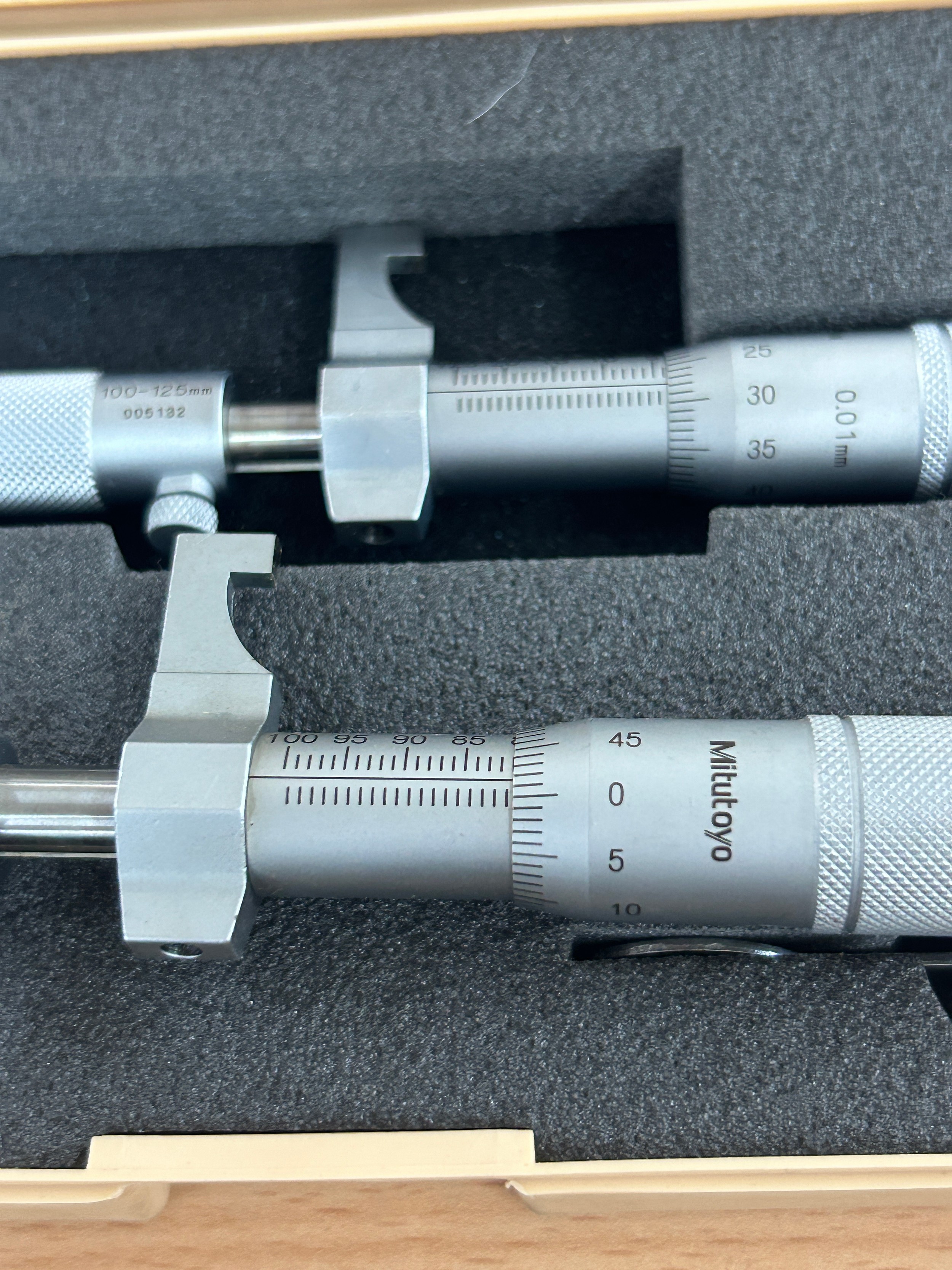 Cased Mitutoyo inside micrometers 145-189, in new condition to include additional micormeter size - Image 3 of 4