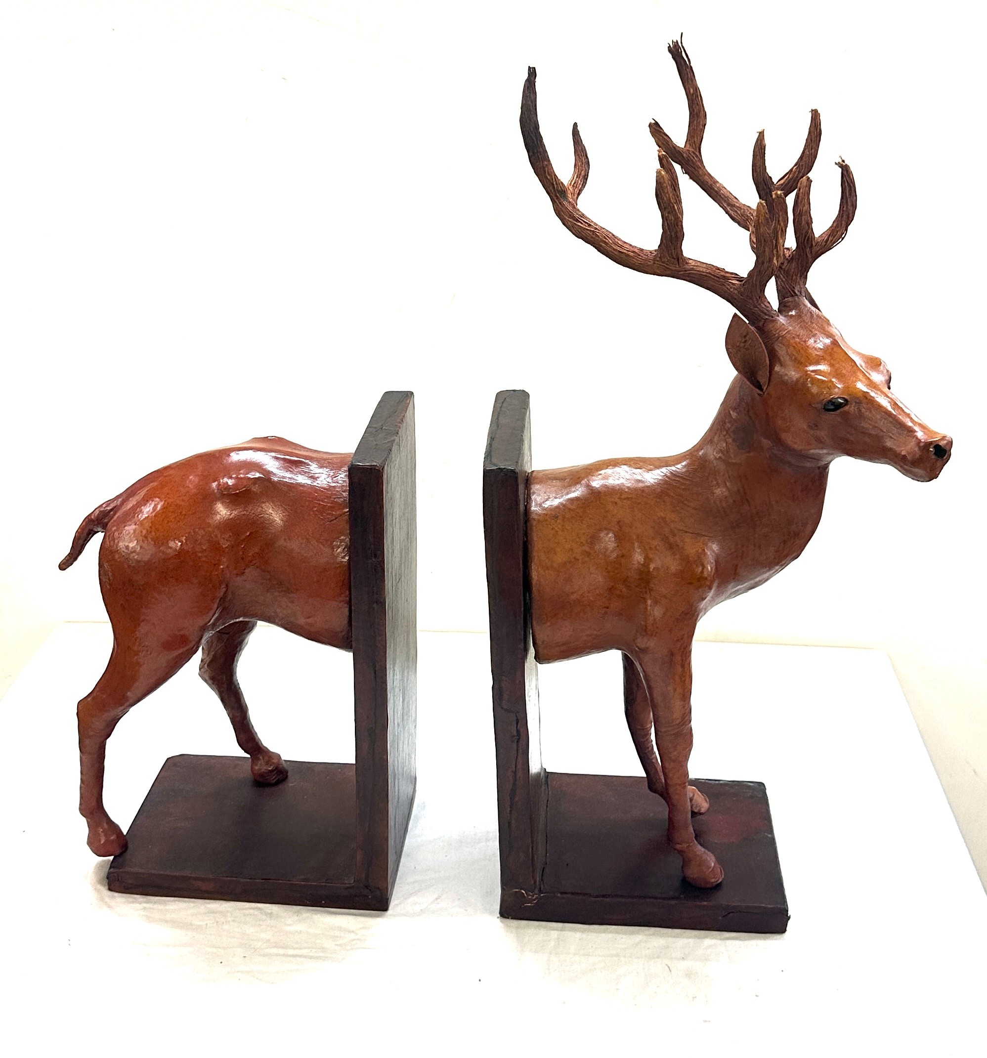 Large leather Reindeer bookends 6 inches by 21 inches - Image 2 of 4