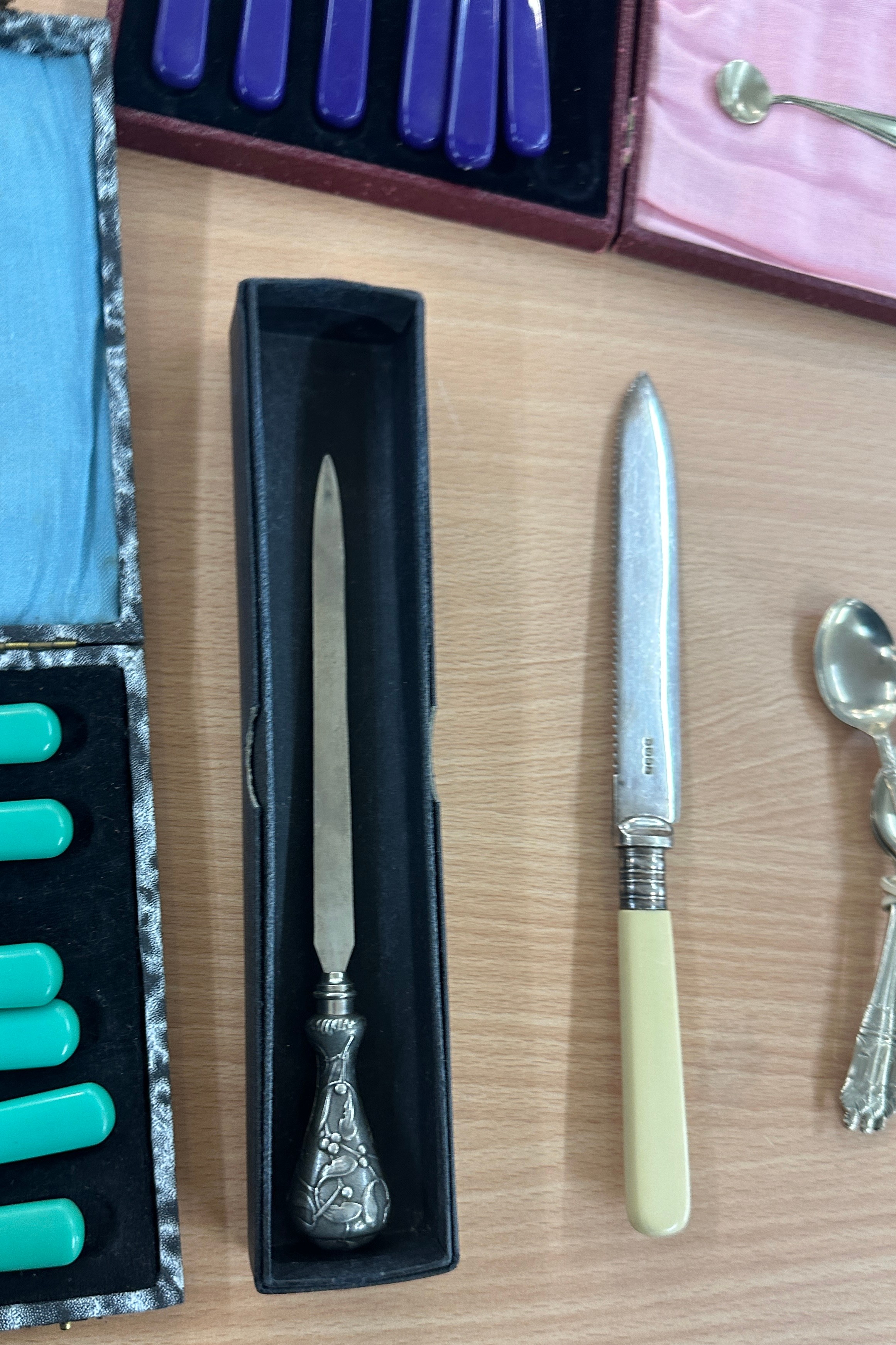 Selection of cased cutlery - Image 4 of 5