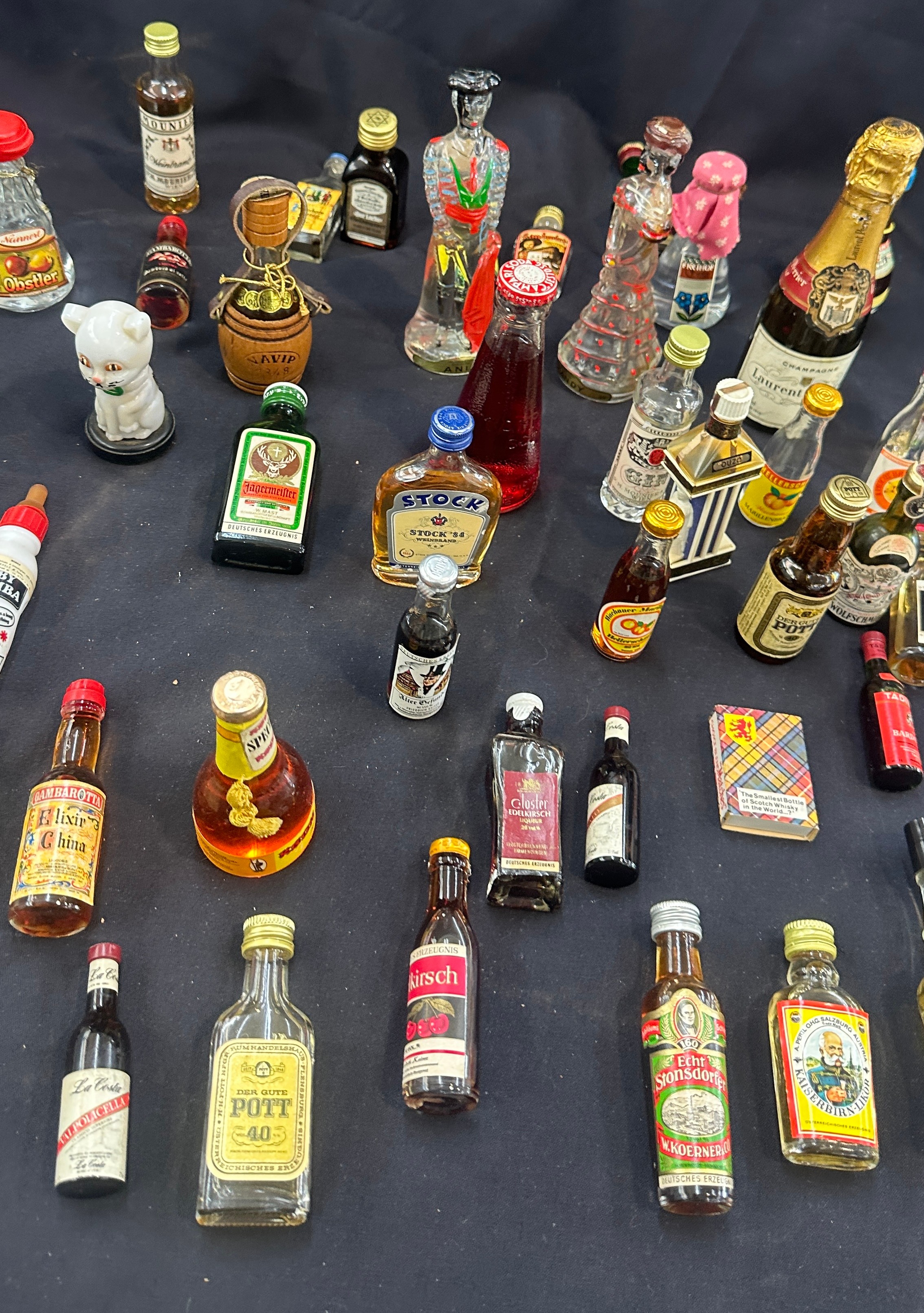 Selection of vintage alcohol miniatures includes Jager master, port, brandy etc - Image 5 of 7