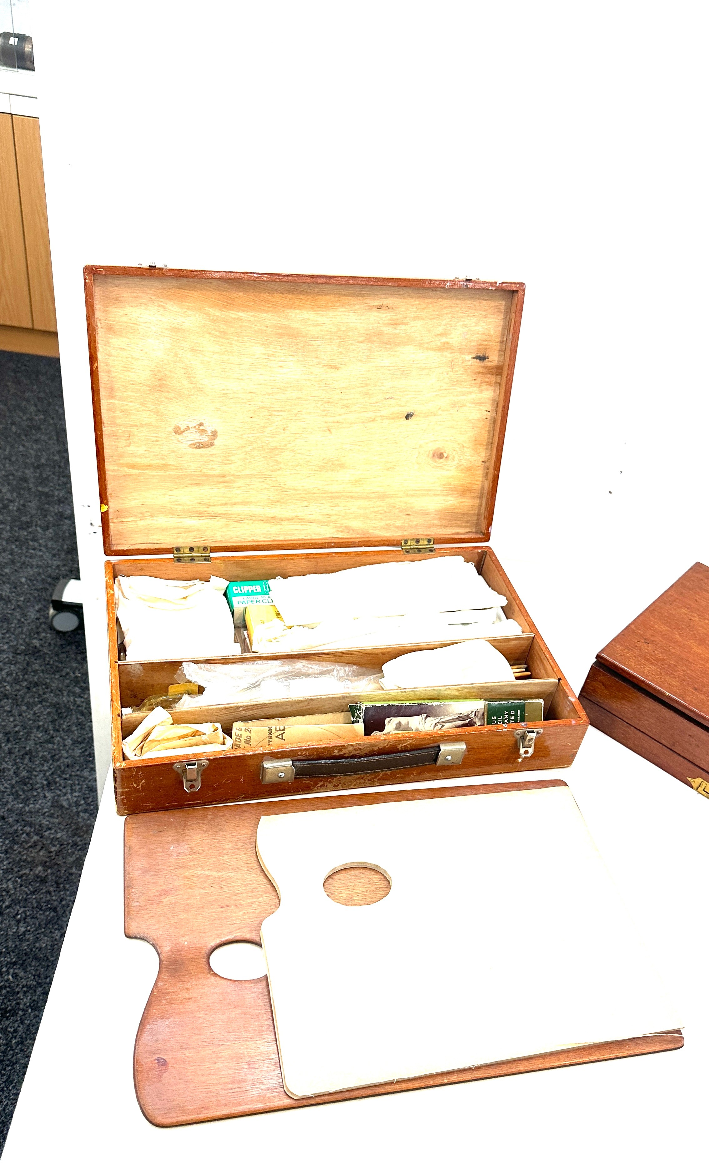 Two Vintage artist boxes and contents includes water colours, paint brushes etc - Image 2 of 5