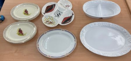 Selection vintage and later meat plates to include J G Meakin, pheasant design, Solianware etc