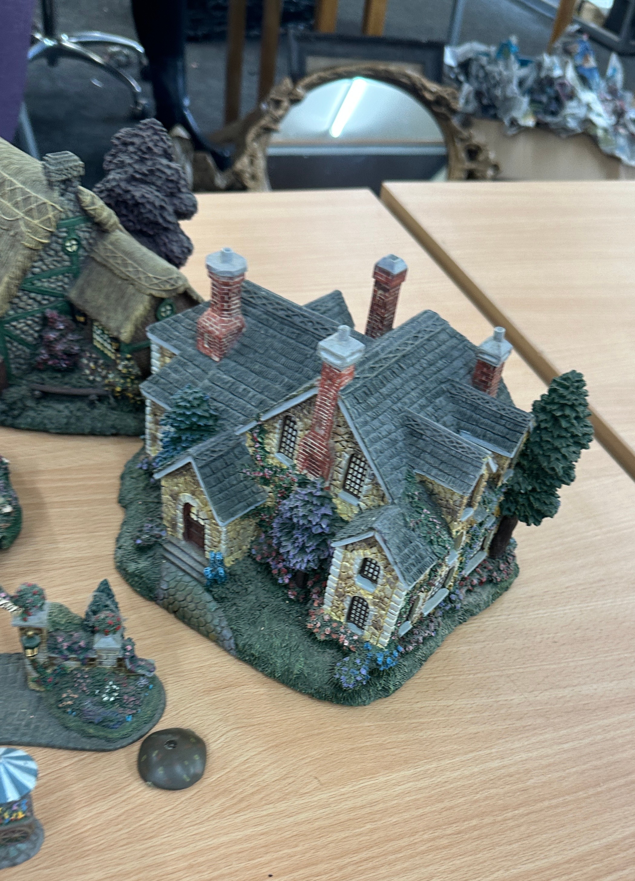 Selection of Hawthorne village figures includes Stone broke inn, pastry shop etc - Image 5 of 6