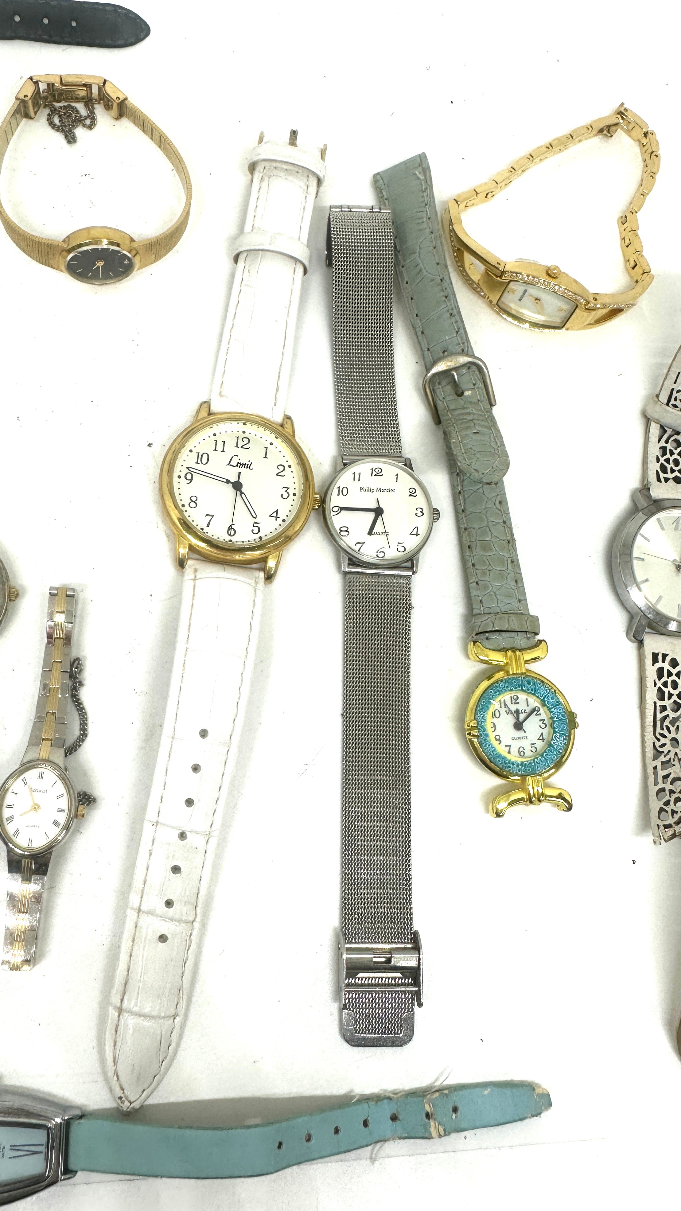 Selection of vintage and later wrist watches - Image 4 of 9