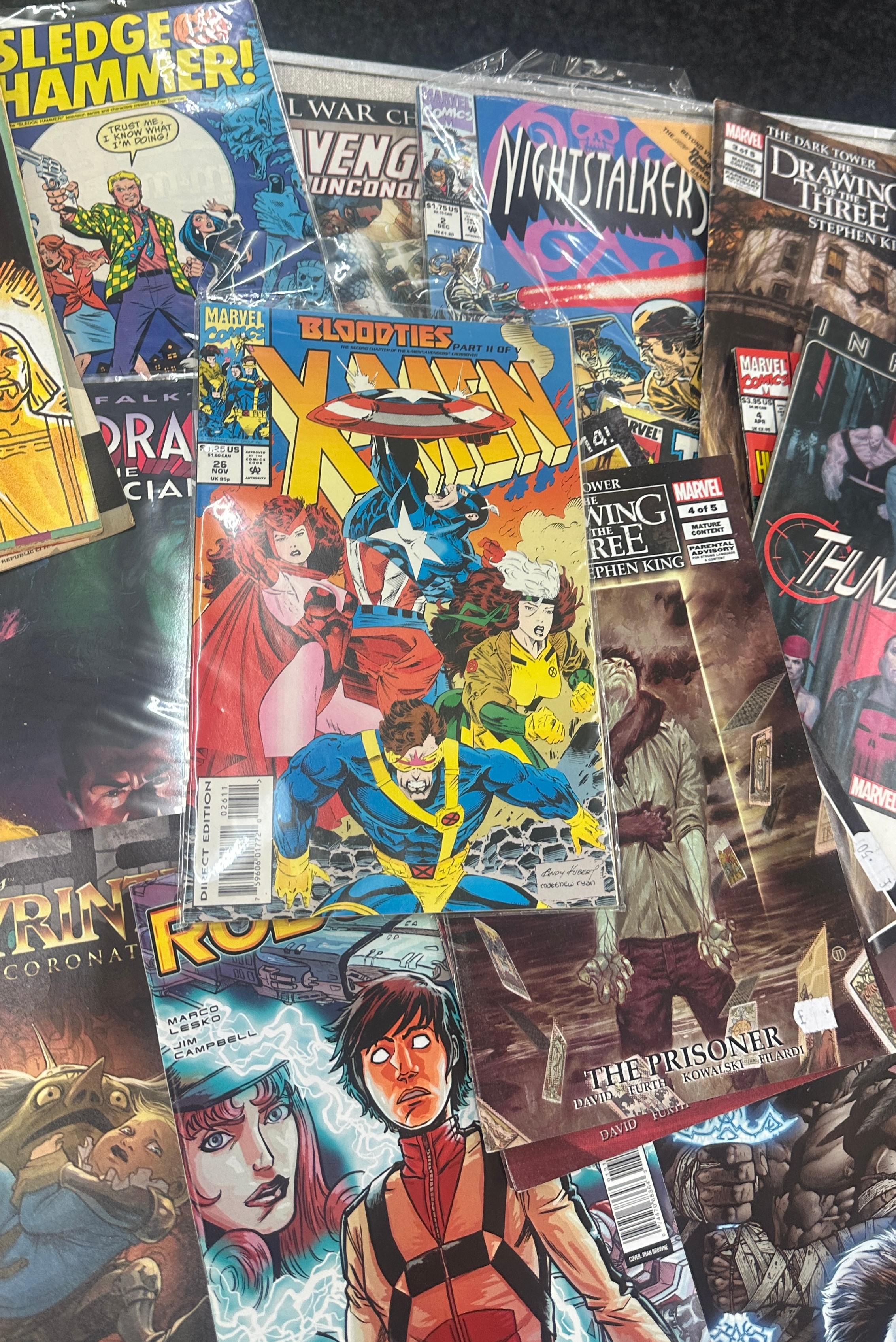 Large selection of assorted comics - Image 2 of 5
