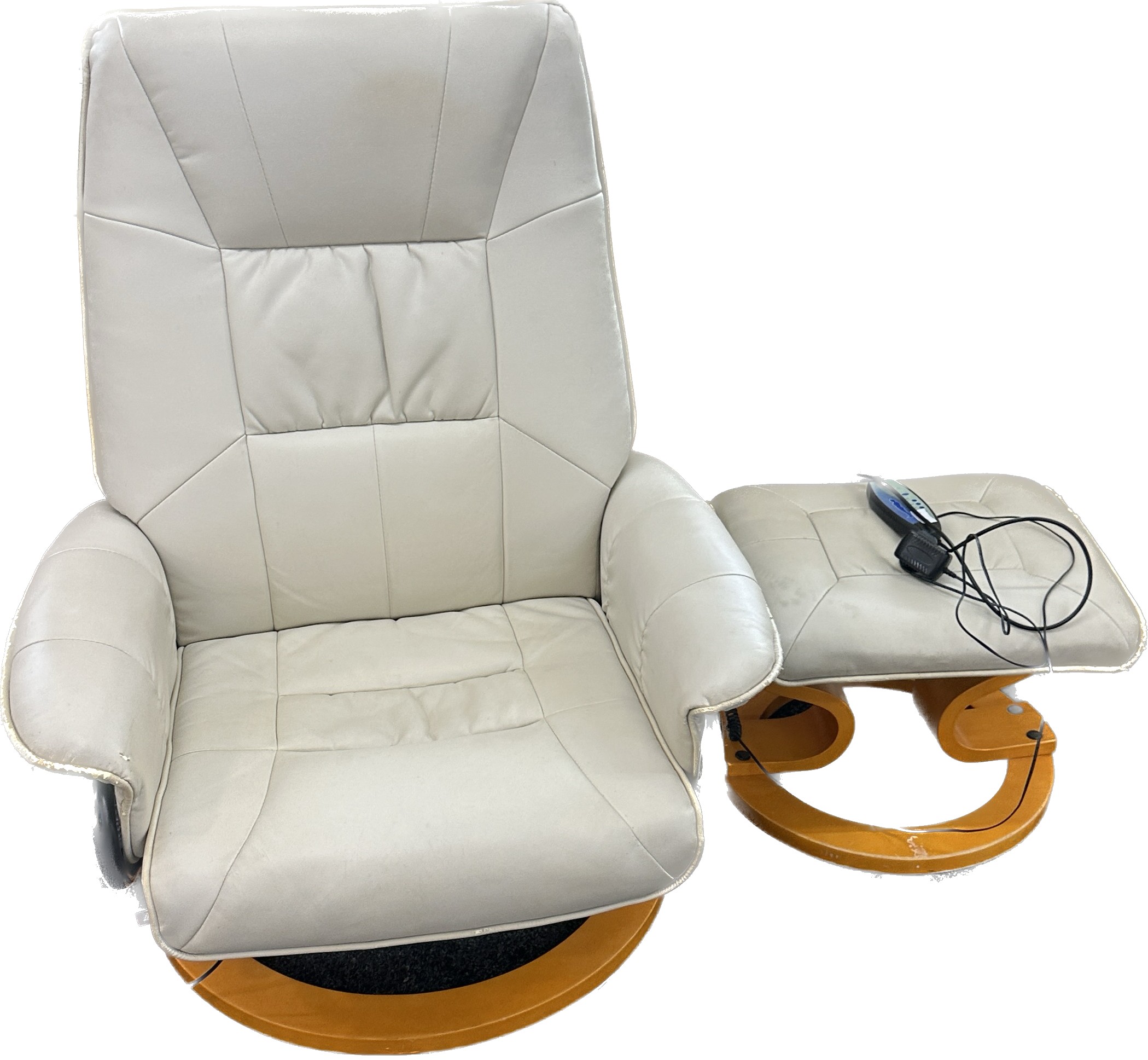 Electric massage chair and stool in working order - Image 2 of 4