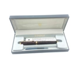Boxed unused parker thuya 4173 with 14ct gold nib