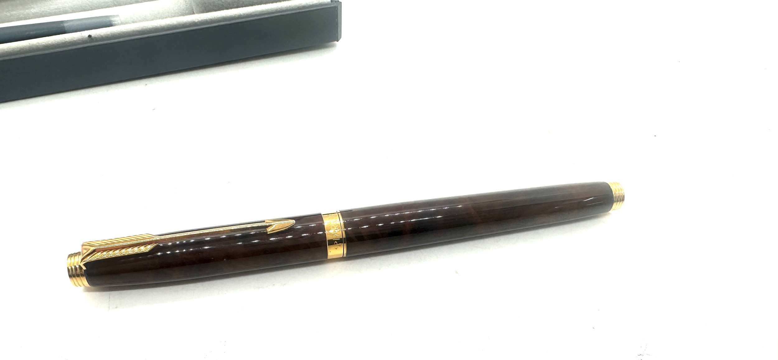 Boxed unused parker thuya 4173 with 14ct gold nib - Image 4 of 8