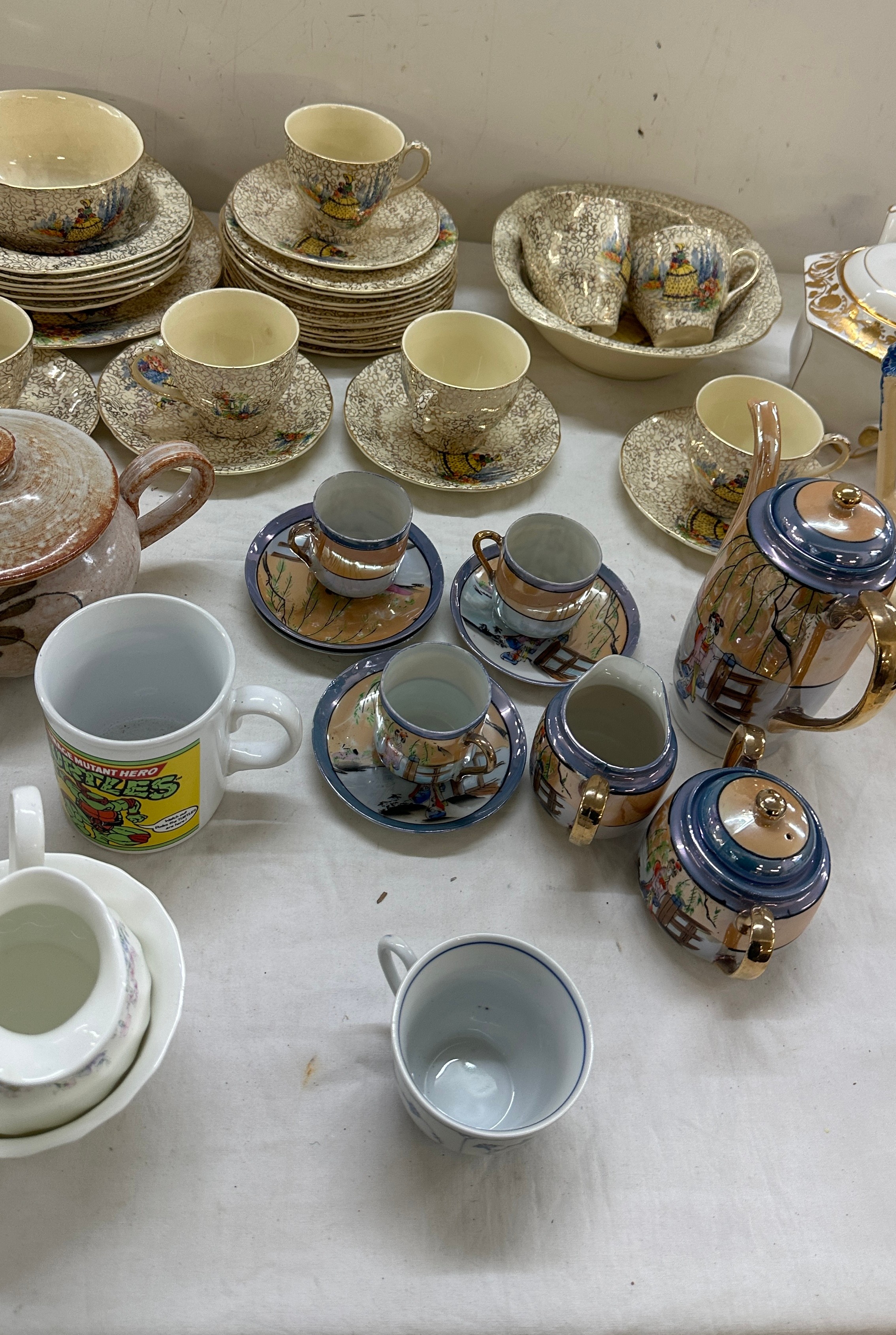 Selection of part tea sets includes oriental, sadler etc - Image 3 of 7