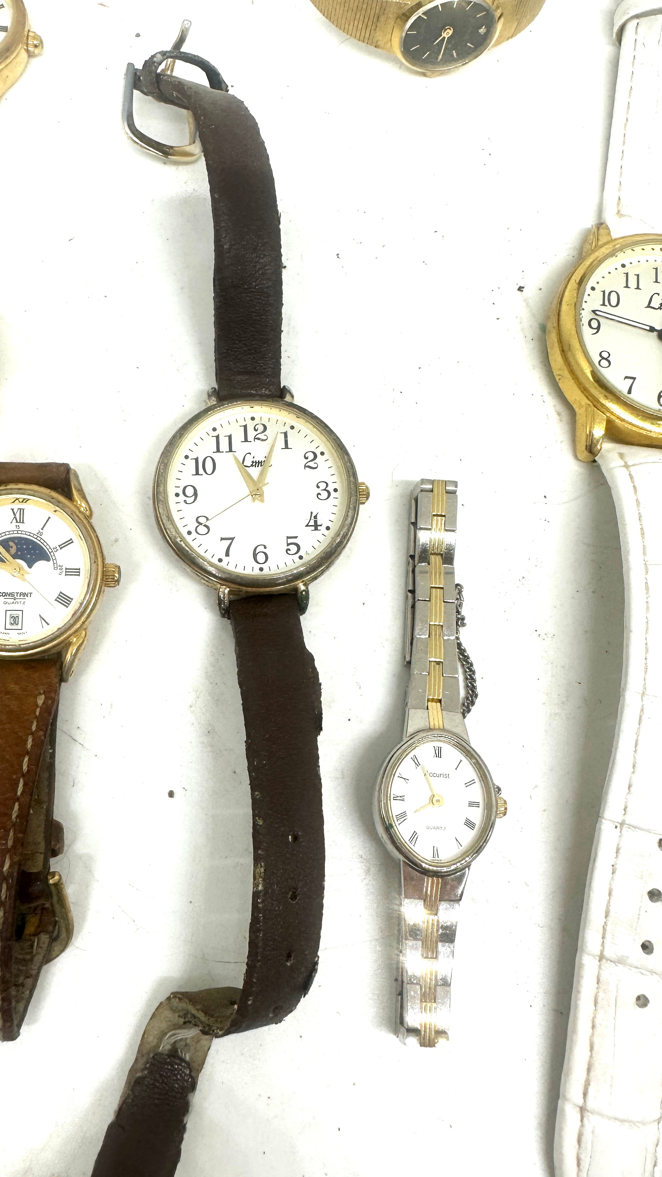 Selection of vintage and later wrist watches - Image 9 of 9