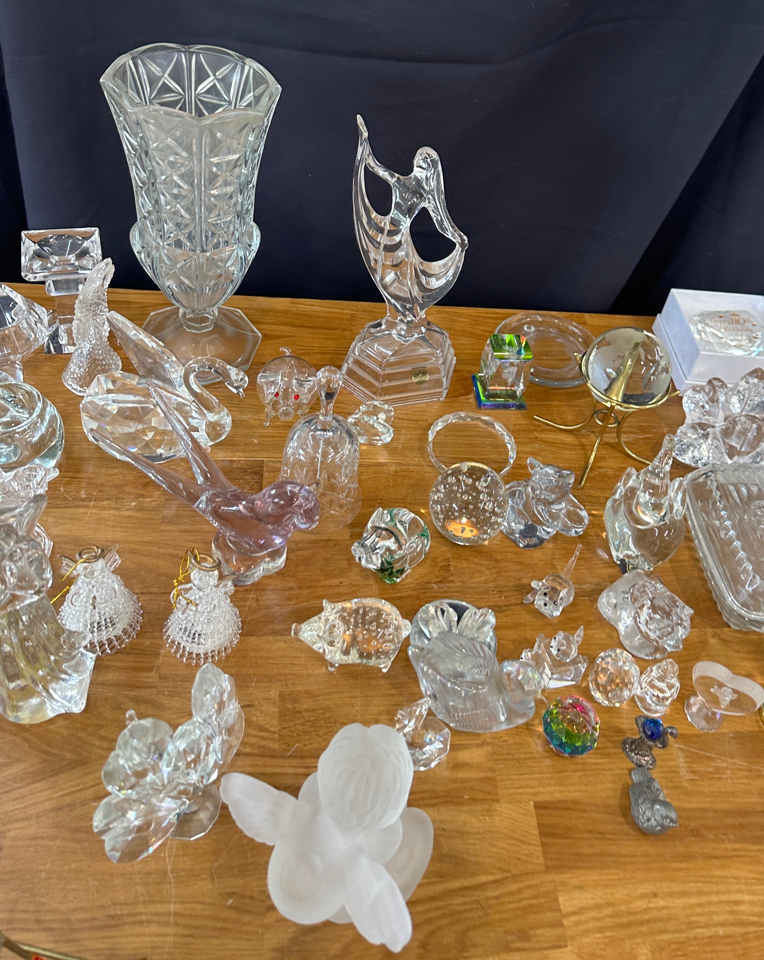 Large selection of assorted glassware includes figures, photo frames etc - Image 3 of 4