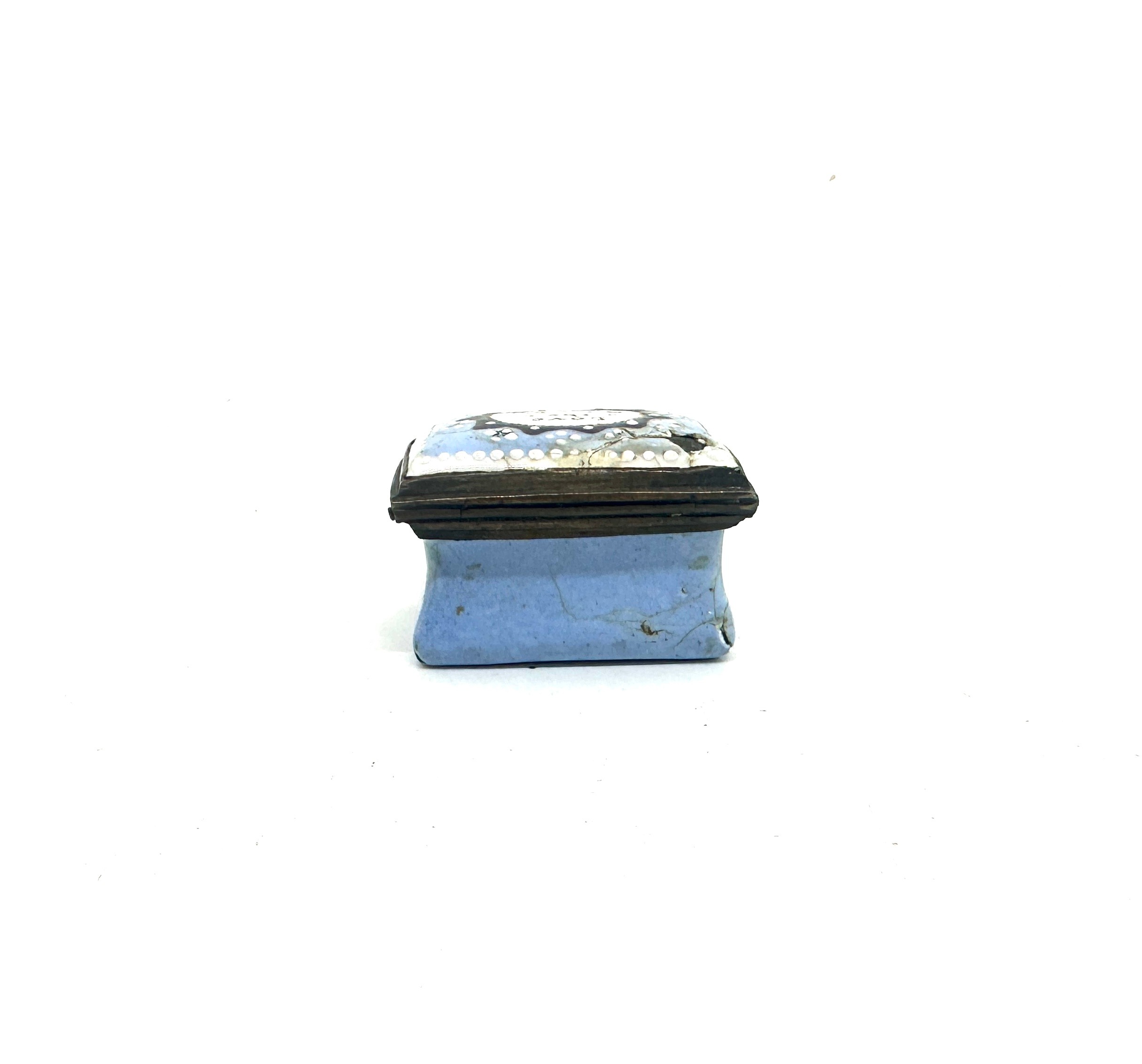 Georgian Bilston enamel patch box (love the Giver) - Image 4 of 6