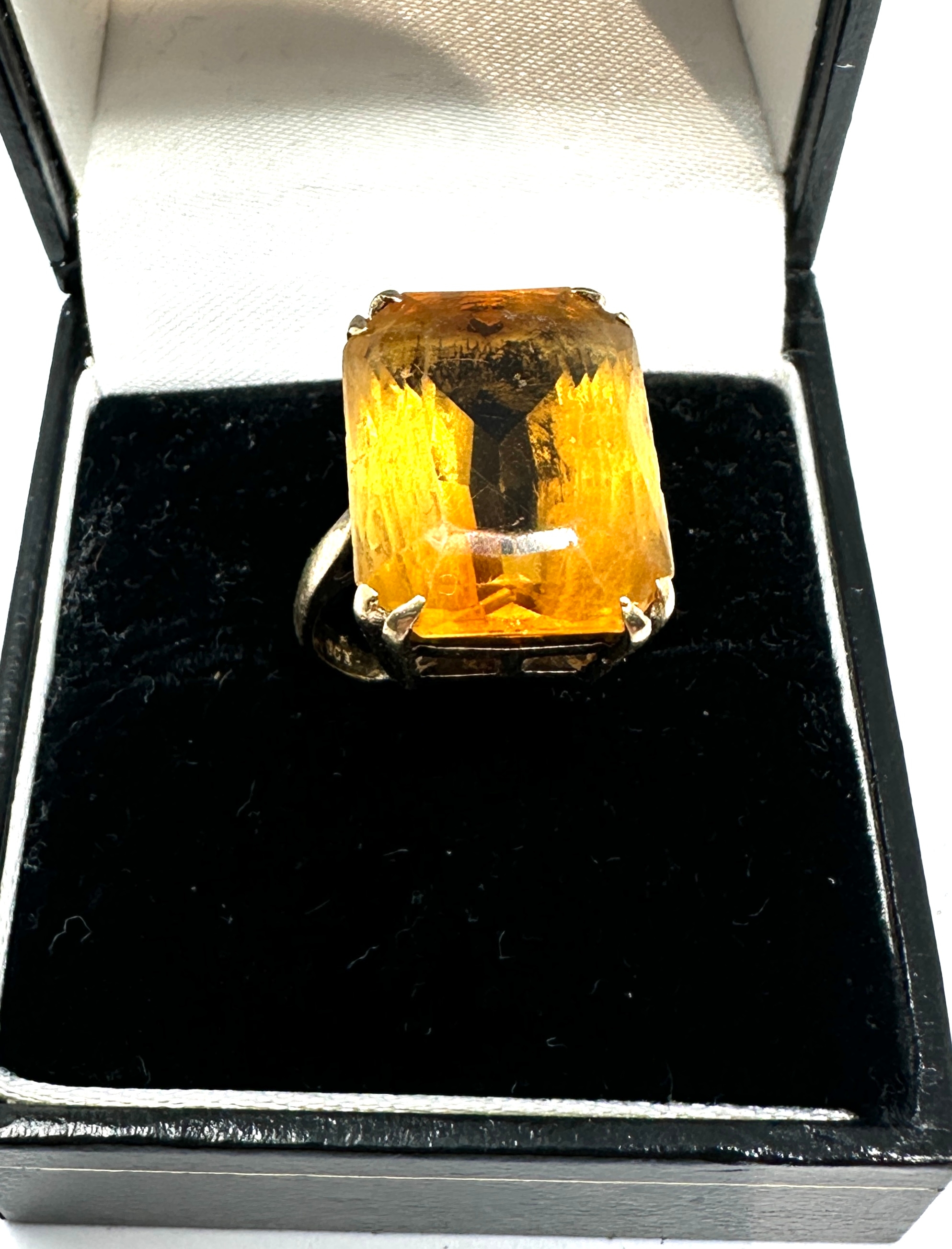 9ct gold citrine ring weight 5.5g