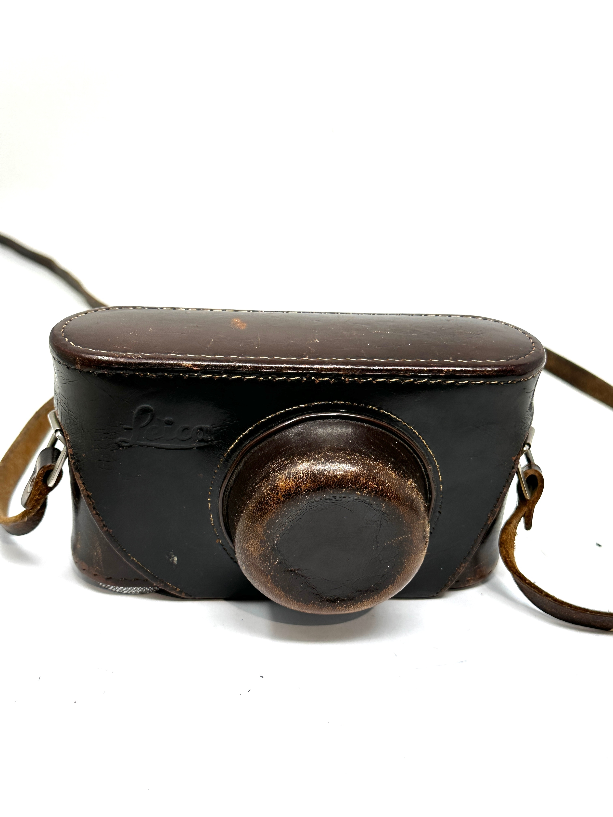 Vintage leica camera original leather cased reads Leica N 150356 Ernst Leitz d.r.p also reads on - Image 10 of 10