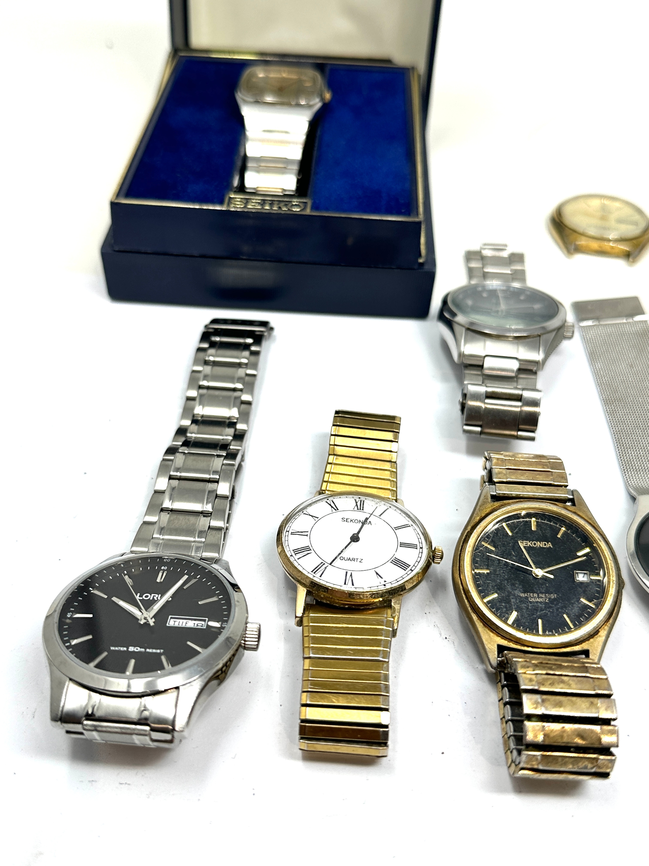 Selection of vintage & later gents wrist watches all untested - Image 2 of 3