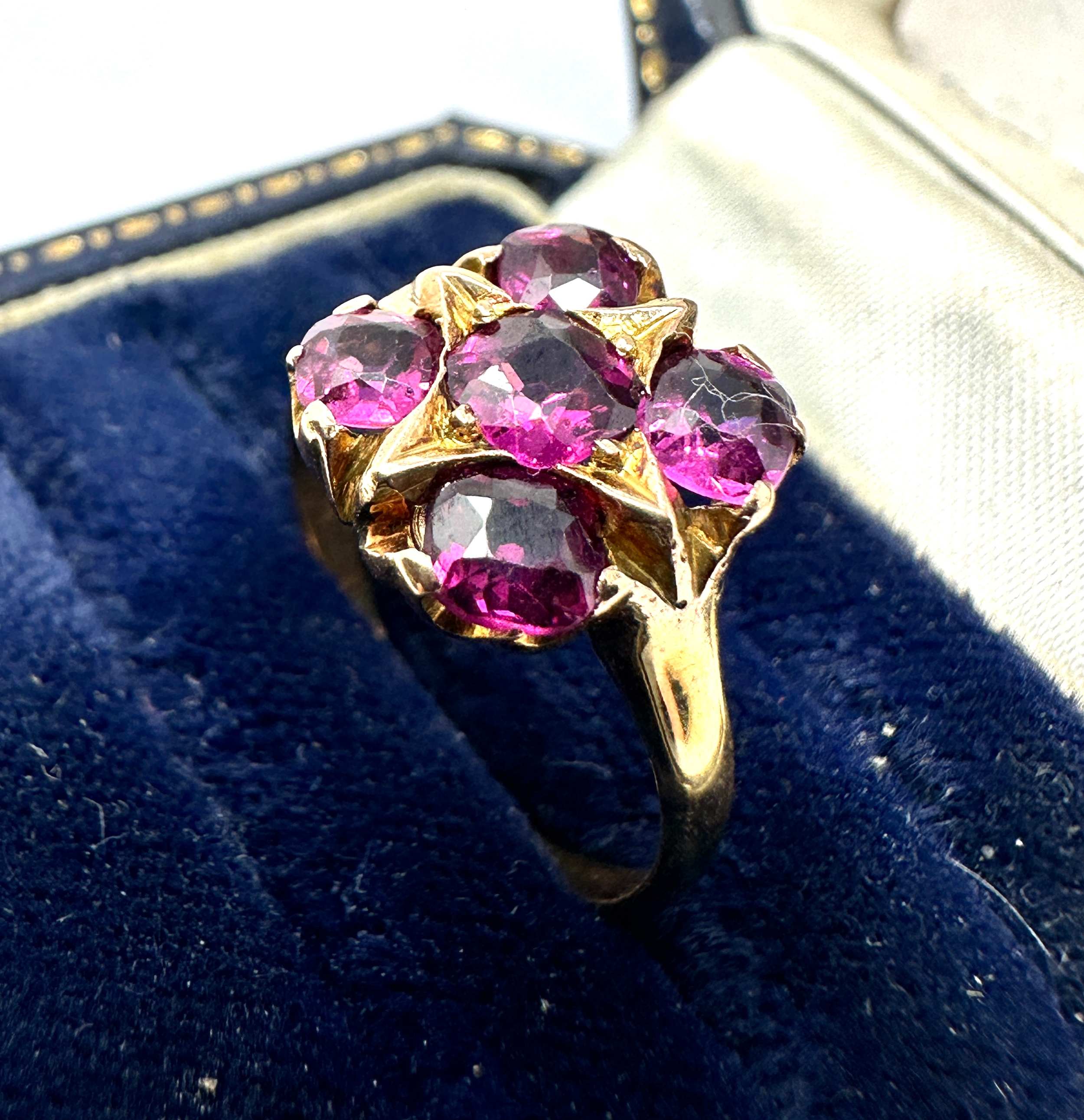 Antique 15ct gold amethyst ring weight 2.7 tested as 14 / 15ct gold - Image 3 of 4