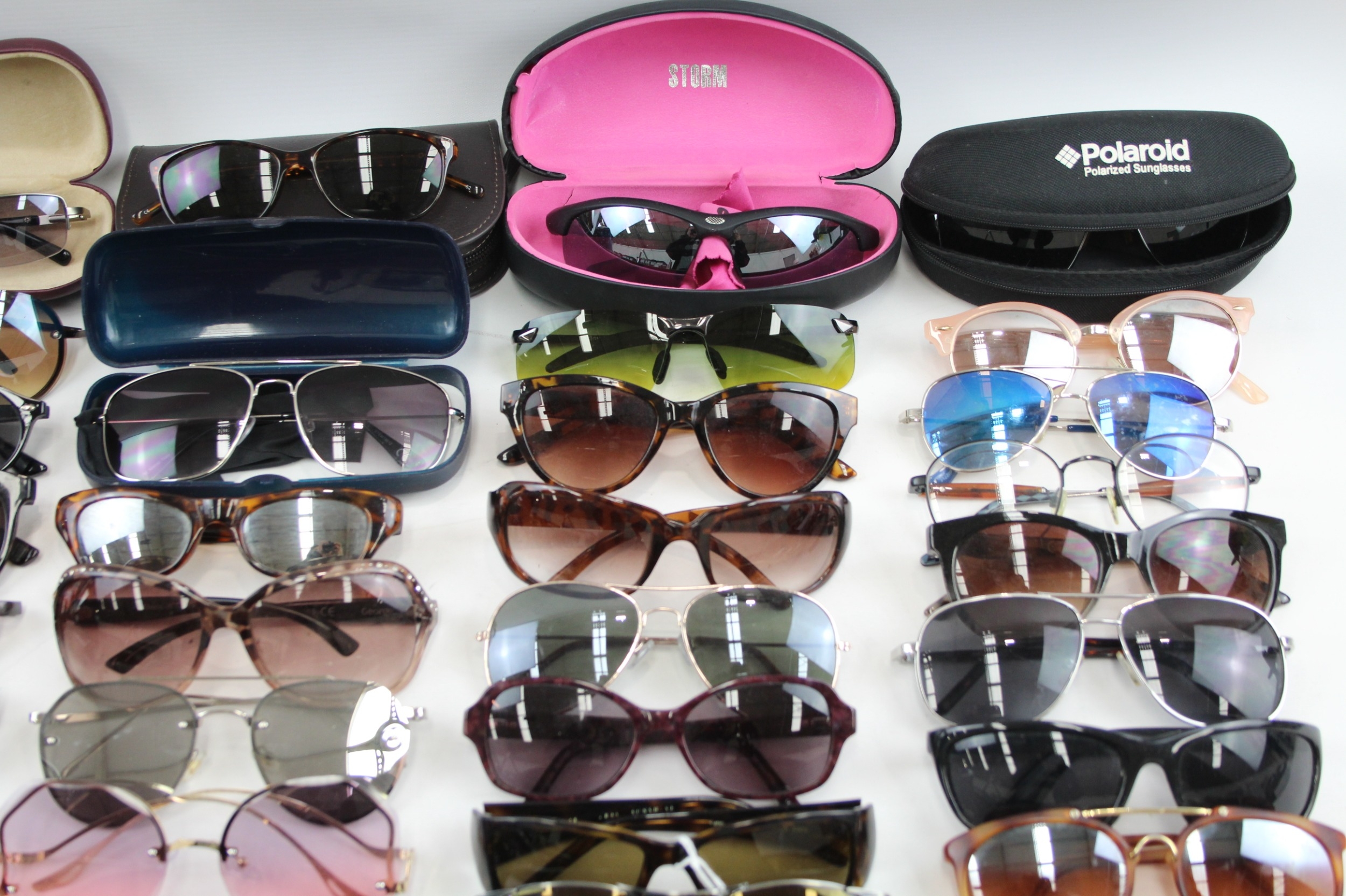 Sunglasses Glasses Vintage Assorted Cases, Shaded, Unisex, Mens, Womens Job Lot - Image 3 of 7