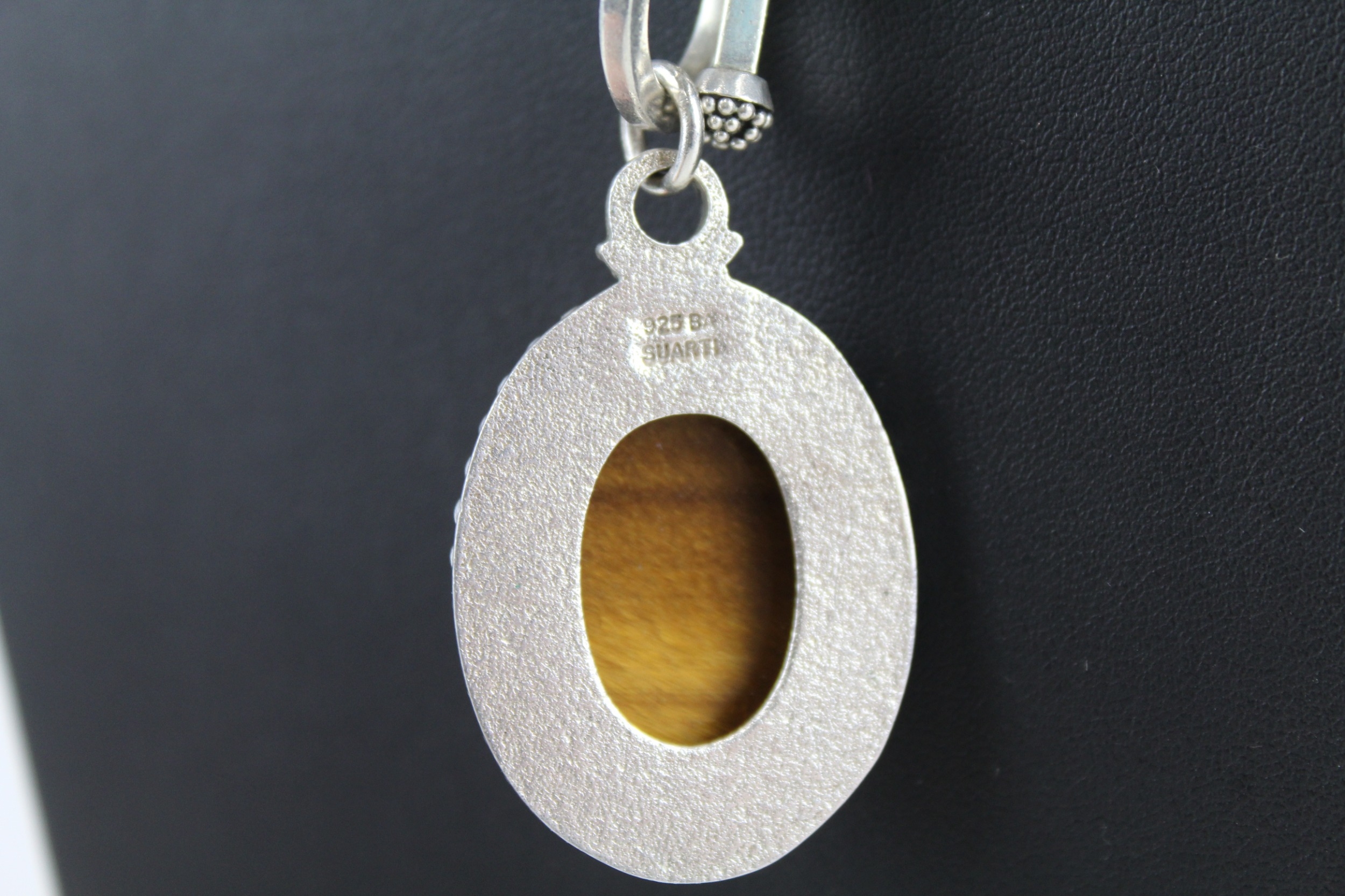 A silver tigerseye pendant necklace by Suarti (51g) - Image 5 of 6