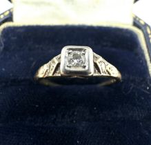 18ct gold diamond ring weight 1.8g