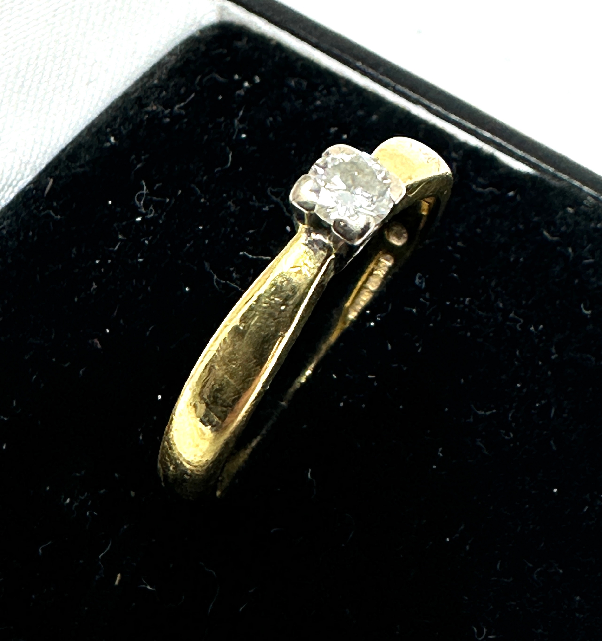 18ct gold diamond ring weight 3.5g - Image 2 of 4