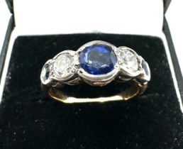 Antique 18ct gold diamond & sapphire ring weight approx 4g sapphire measures approx 6mm diamond