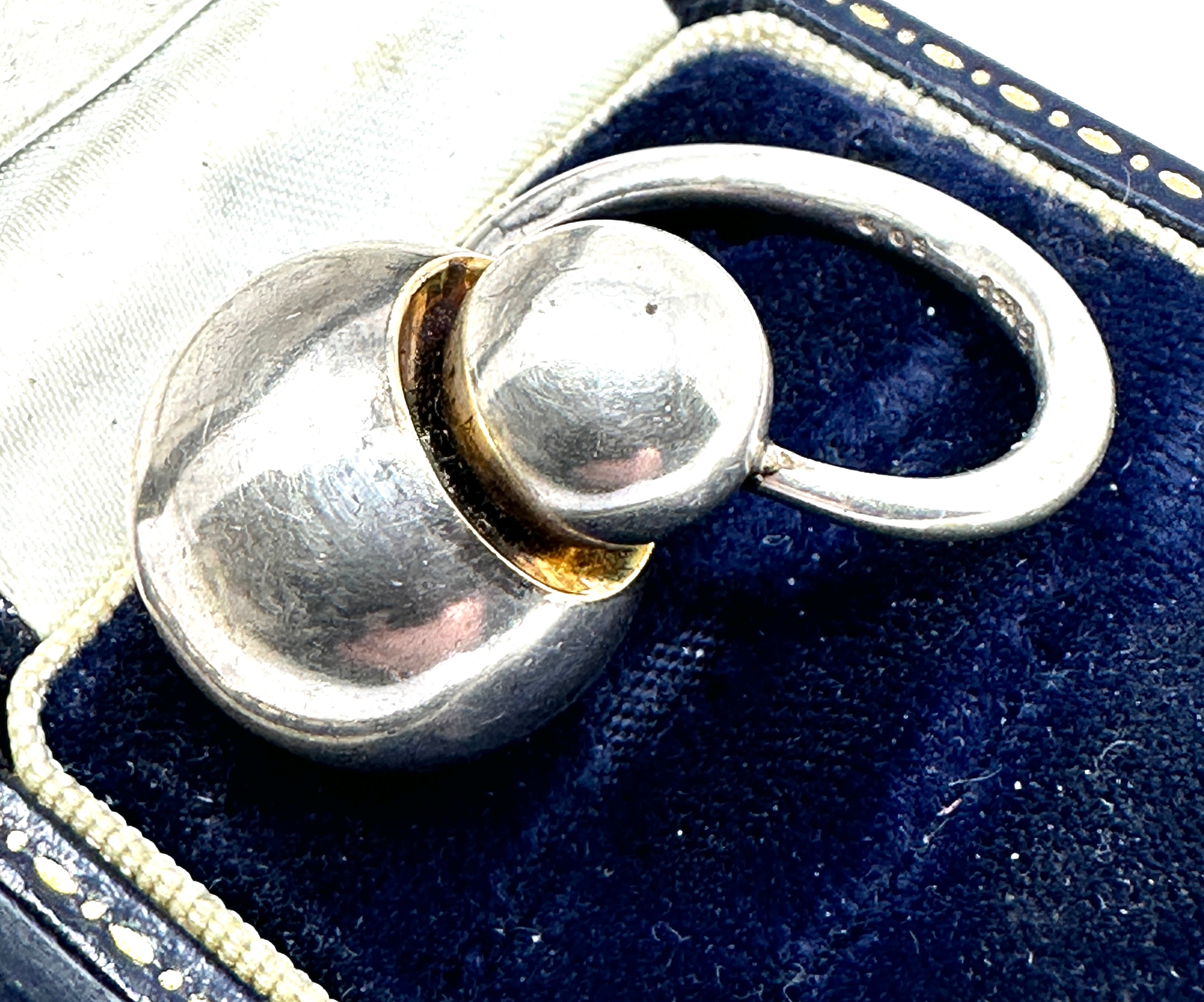 Rare Georg Jensen Sterling Silver Ring with 18ct Gold. No 509 - Cave Jacqueline Rabun - Image 3 of 5