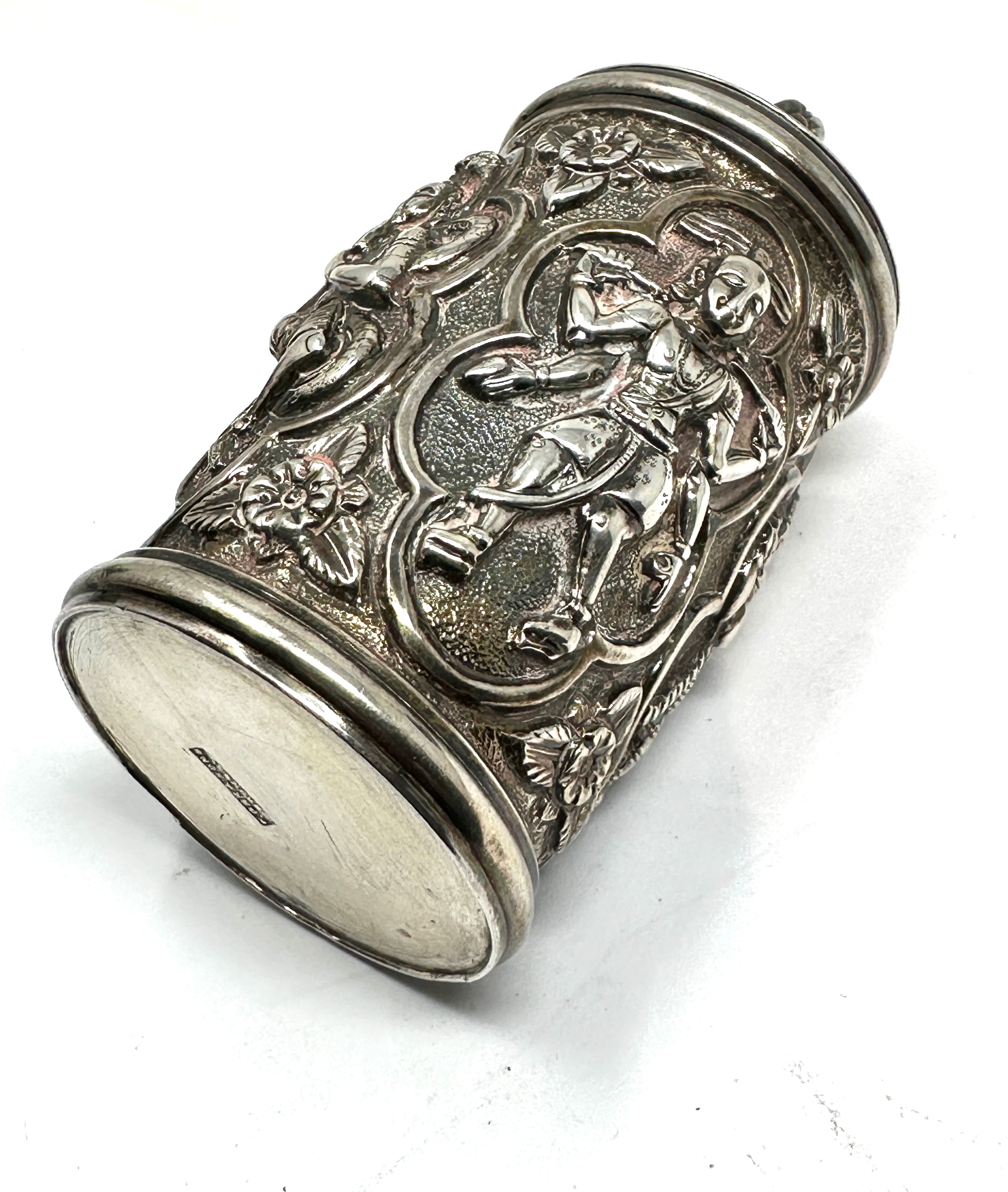 Antique indian silver salt pot makers p.orr & sons madras measures approx height 91cm weight 100g - Image 2 of 3