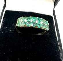 9ctb gold diamond & green gemstone ring weight 2g