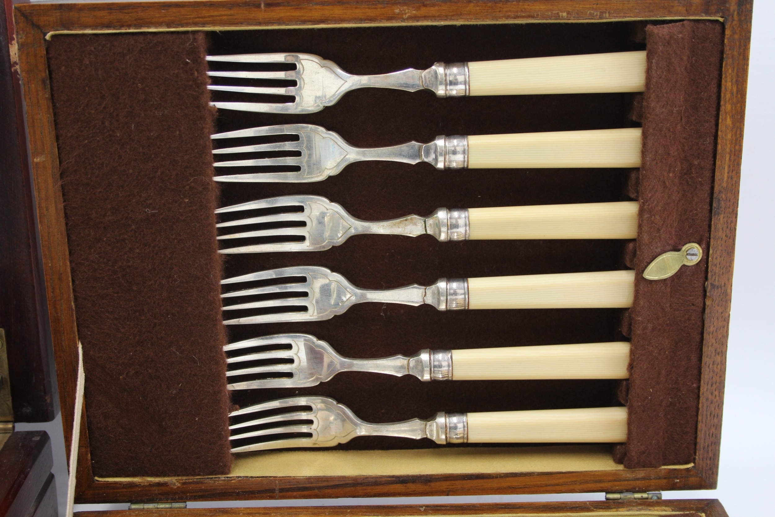 Vintage Cutlery Sets Elkington Parkin Stainless & Fish Set Wooden Canteen x 2 - Image 5 of 7