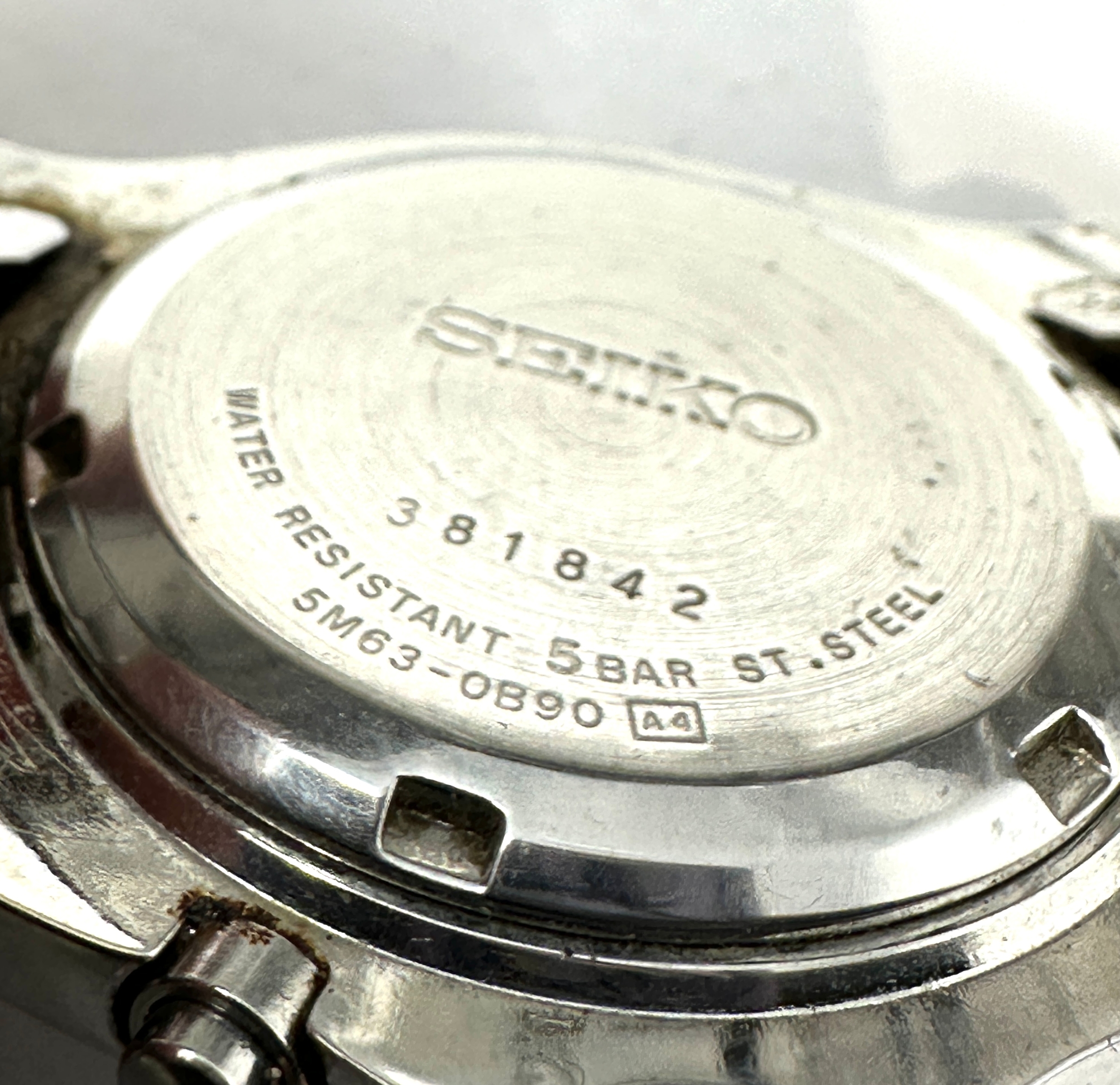 Gents Seiko Kinetic Watch 5M63-0B90 - 50m the watch is ticking - Image 6 of 6