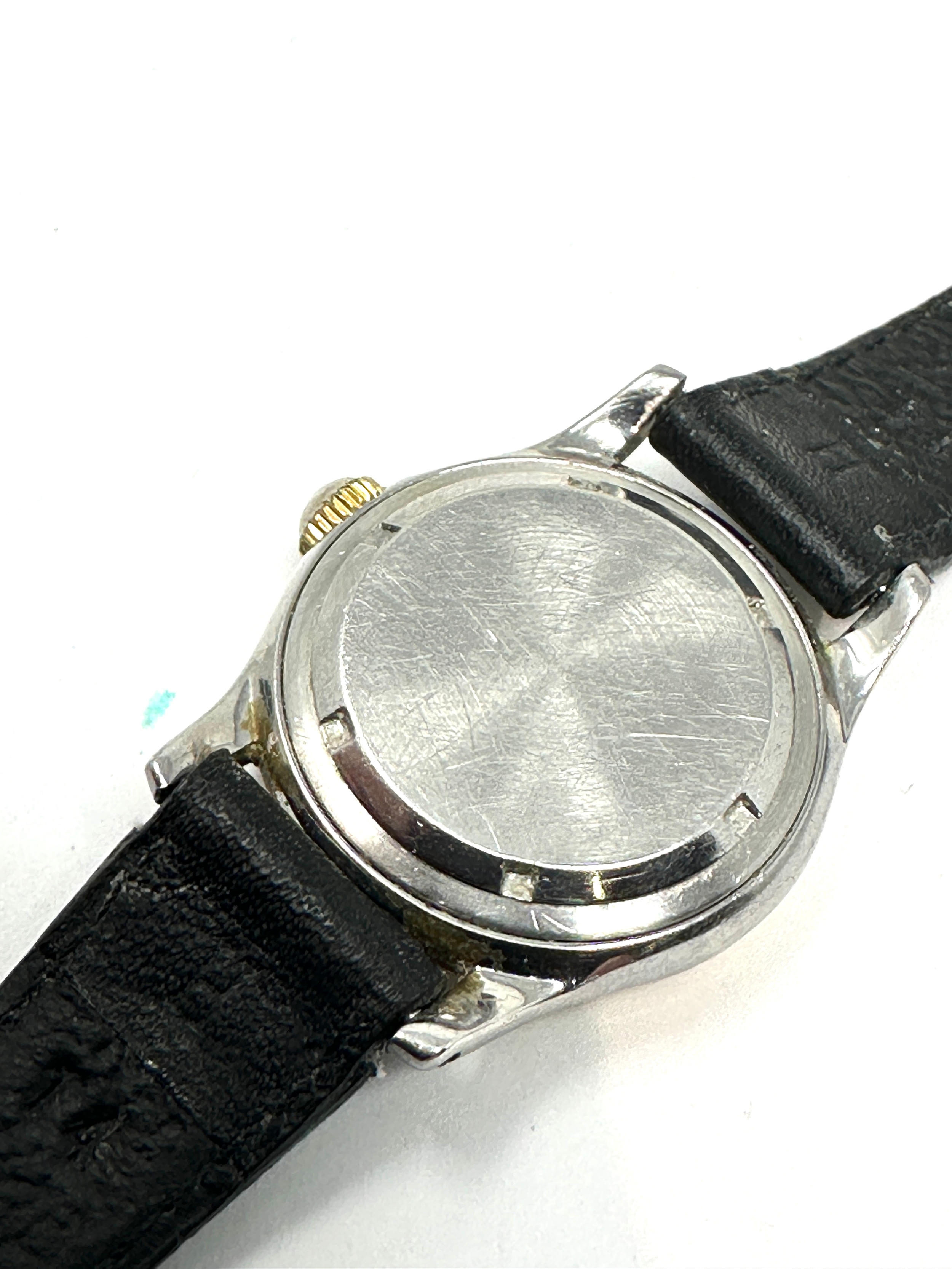 vintage ladies omega wristwatch cal 252 the watch ticks when shaken the winder keeps winding - Image 5 of 6