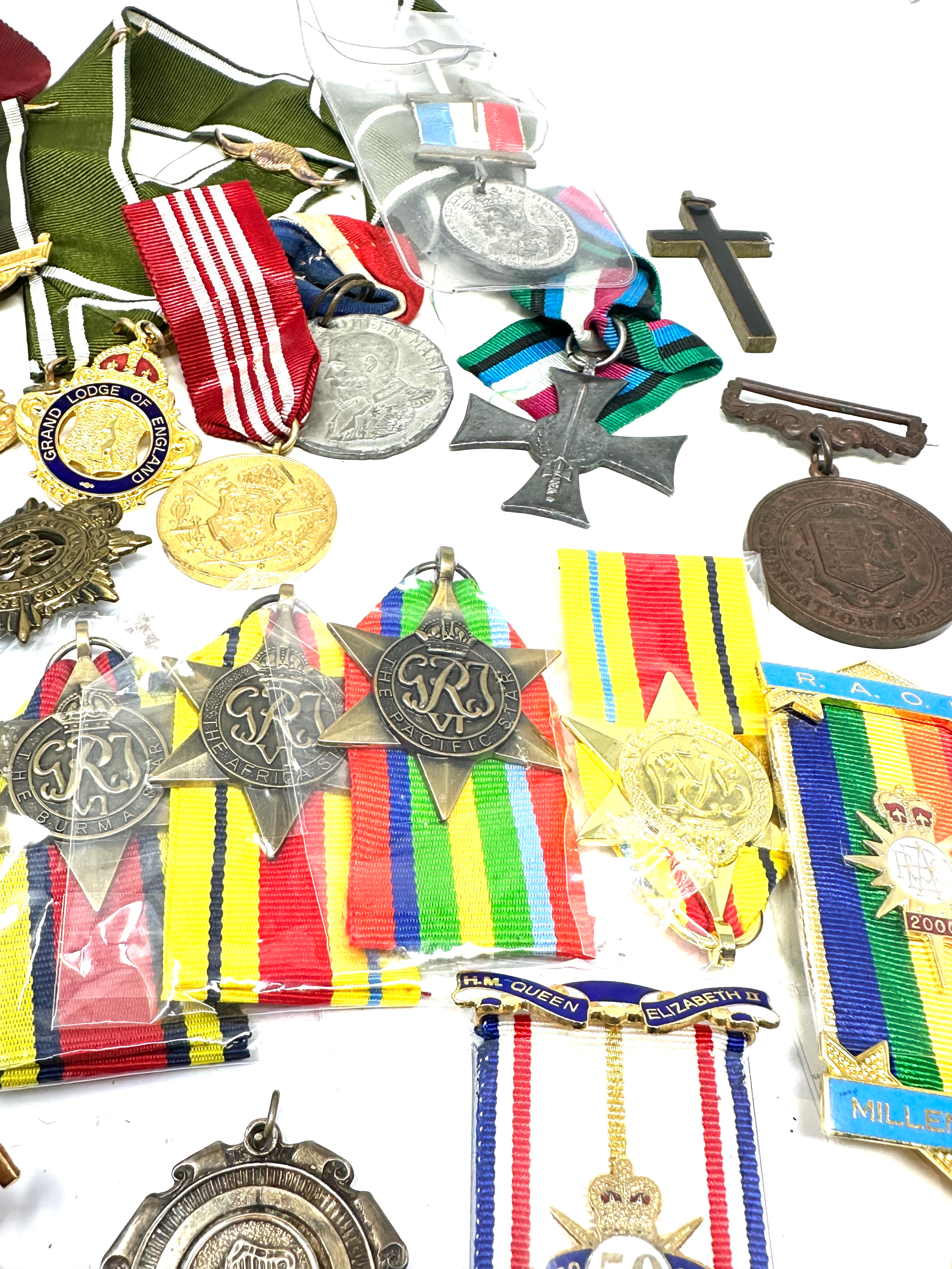 Large collection of badges medals etc - Image 5 of 8