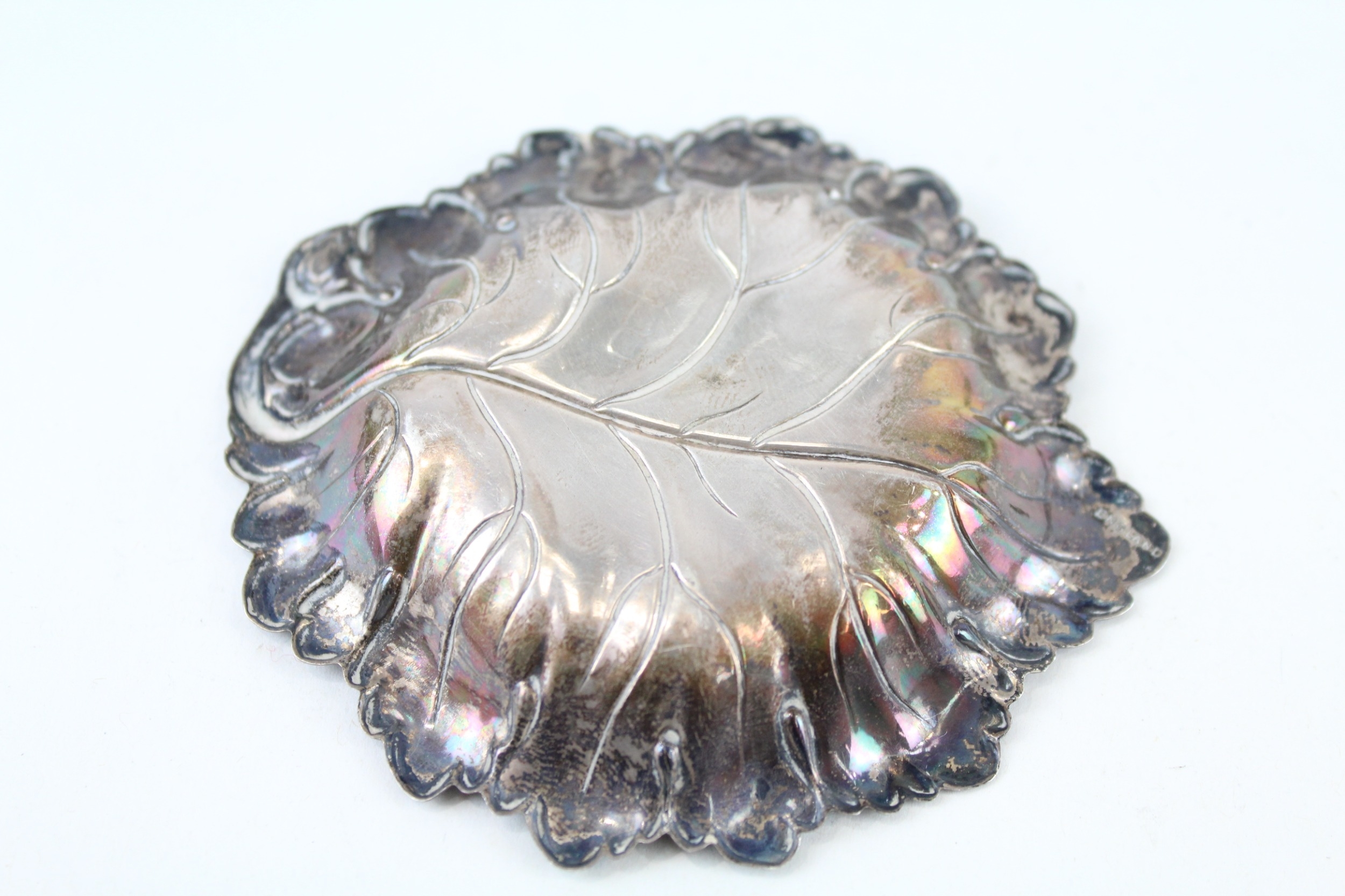 Vintage HM 1951 Birmingham Sterling Silver Leaf Form Pin / Trinket Dish (20g) - Image 4 of 4