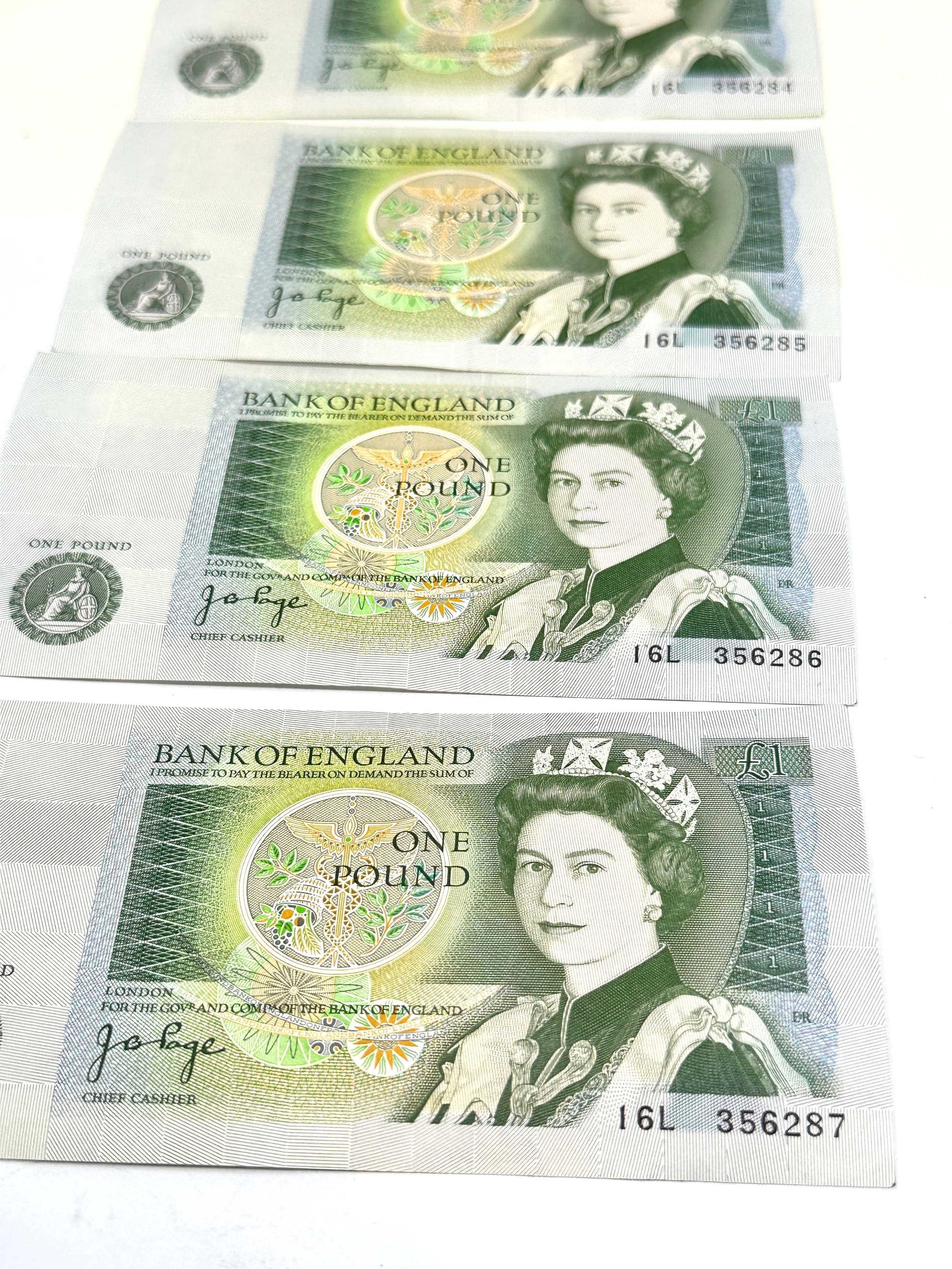 5 vintage j.b.page consecutive number unc one pound notes - Image 3 of 3