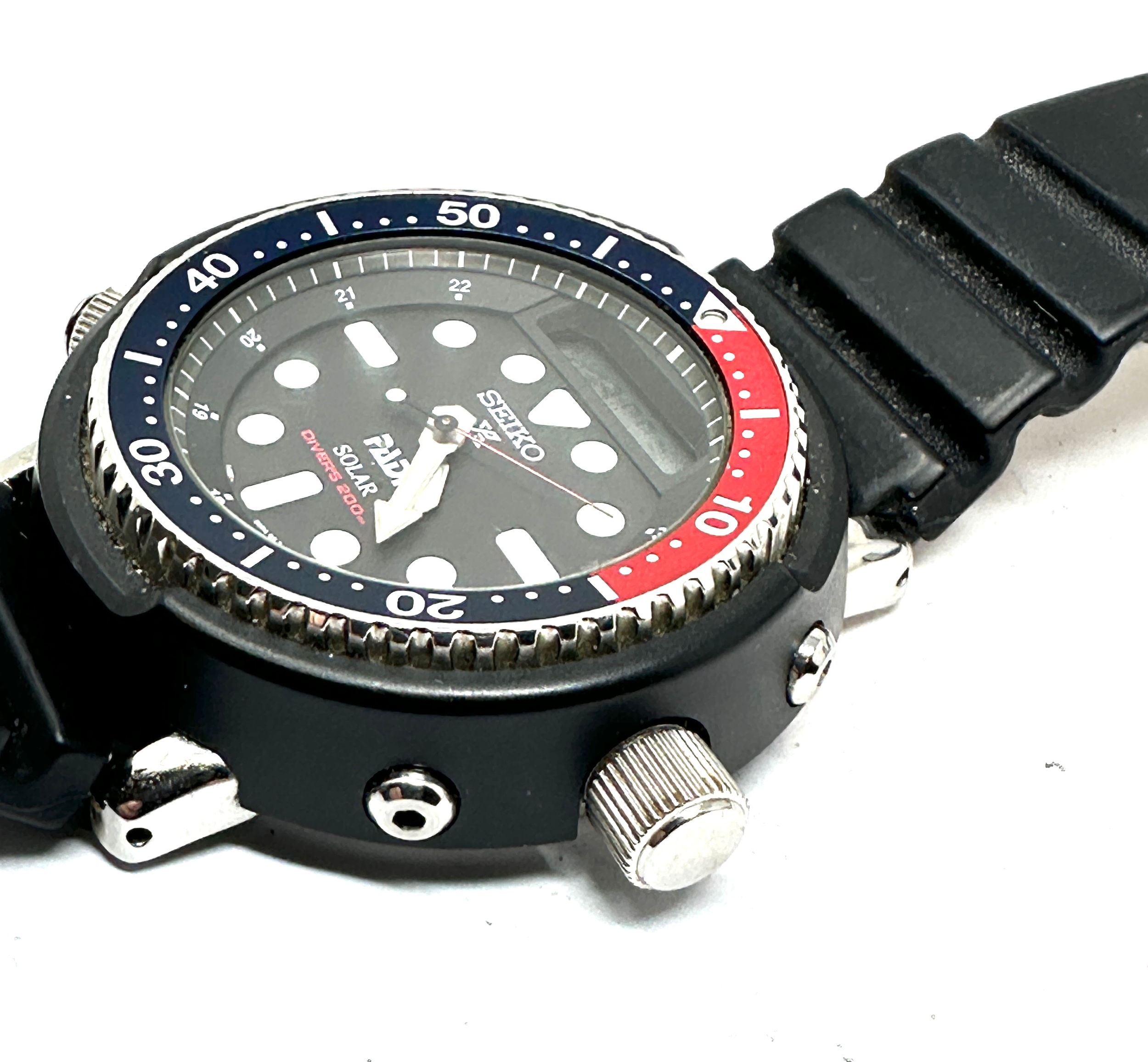 Seiko X PADI Diver 200M Solar H851-00A0 Men's Watch In working order in very good condition - Image 3 of 5