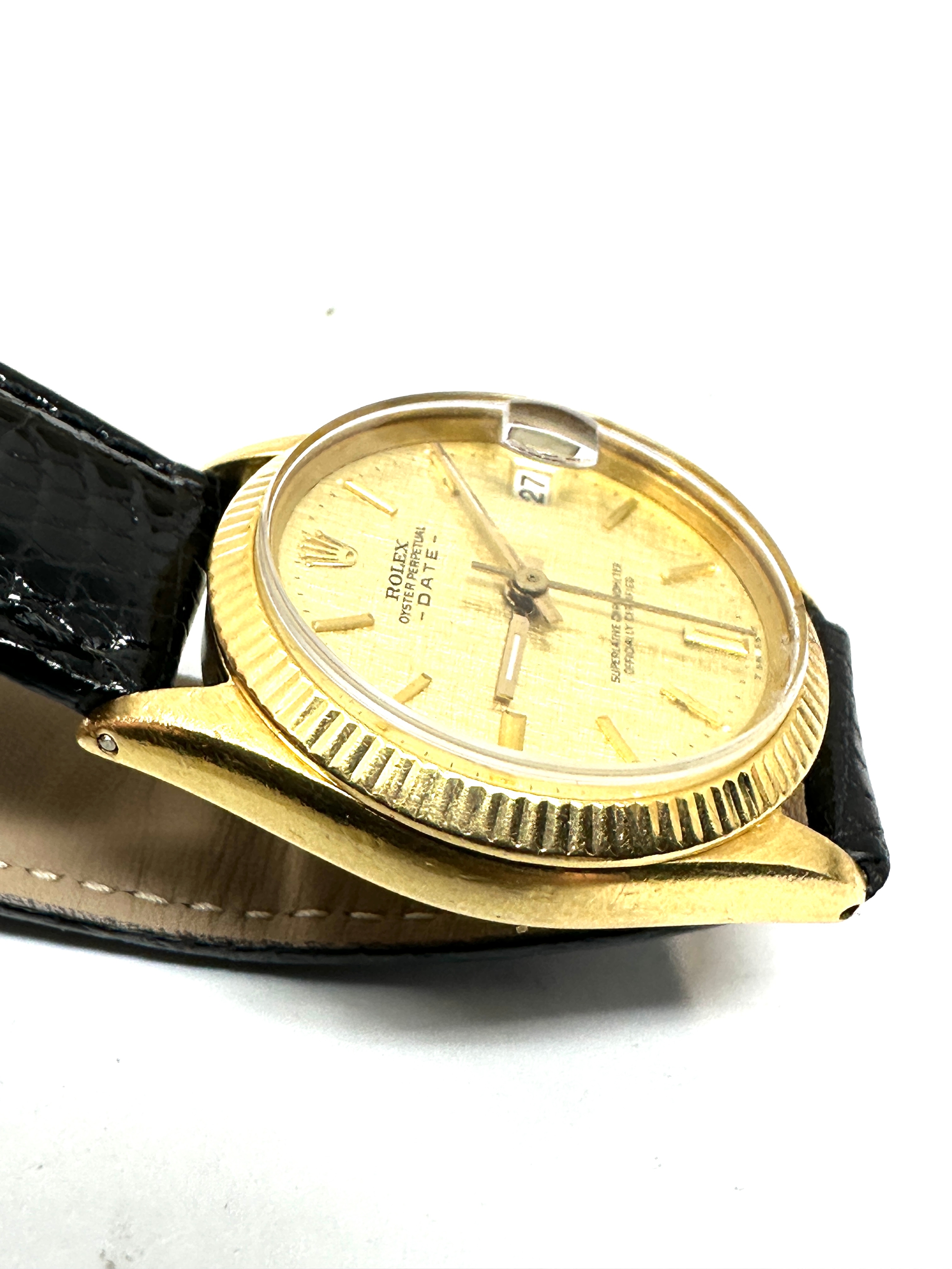 Boxed 18ct gold ladies rolex oyster perpetual date chronometer with black leather strap with 18ct - Image 4 of 6