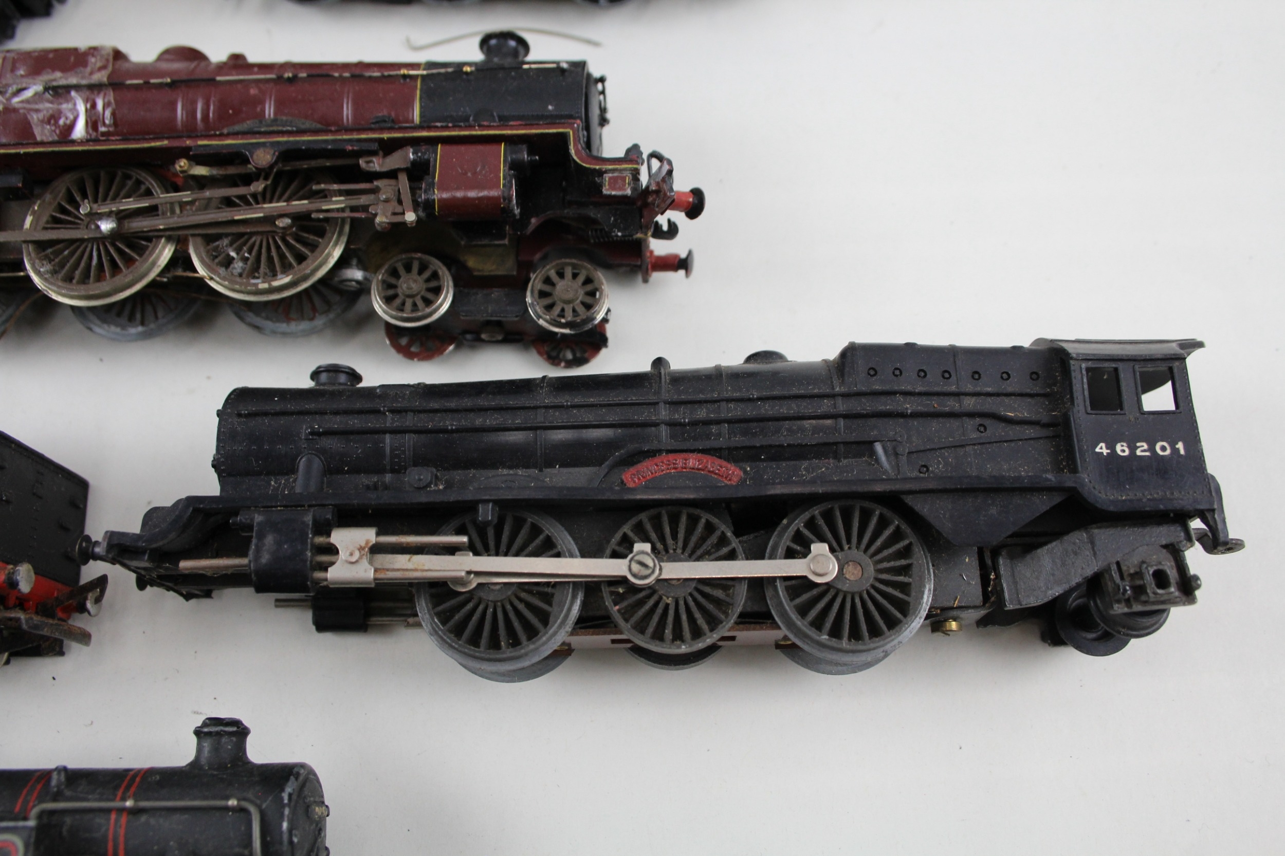 OO Gauge Railways Job Lot Hornby Dublo Loco Triang Locomotives Carriages Etc - Image 7 of 7